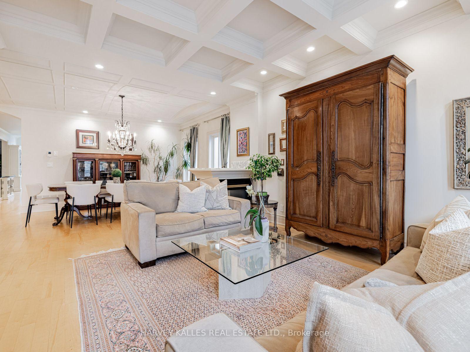 Photo 15 of 55 Viewmount Avenue, Toronto, Englemount-Lawrence — HOMEH