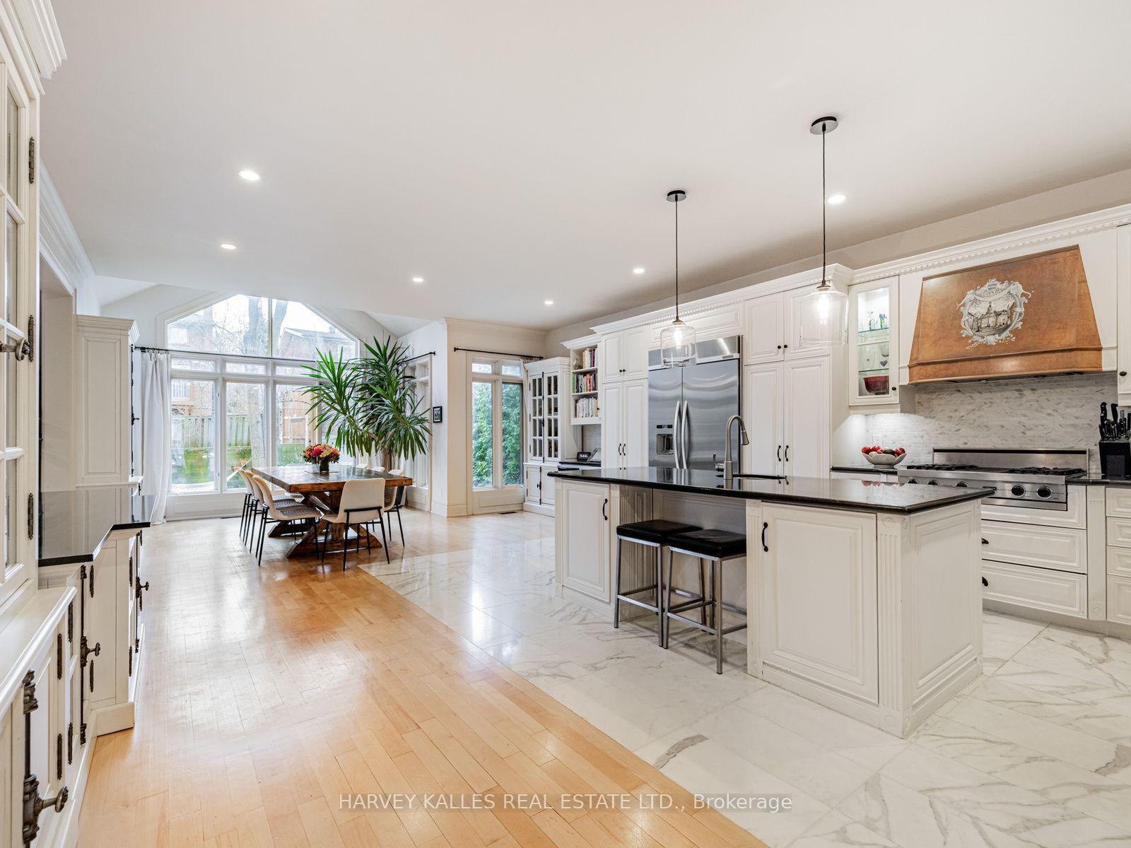 Photo 31 of 55 Viewmount Avenue, Toronto, Englemount-Lawrence — HOMEH