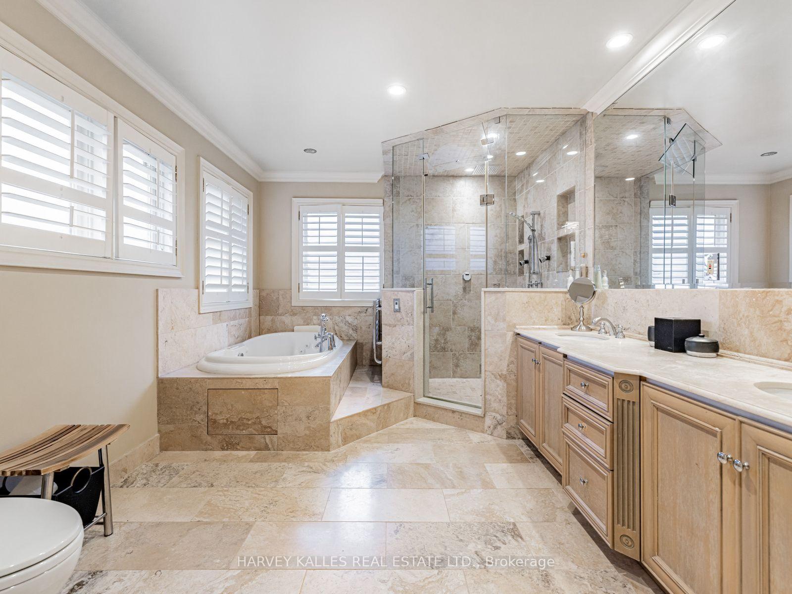 Photo 55 of 55 Viewmount Avenue, Toronto, Englemount-Lawrence — HOMEH