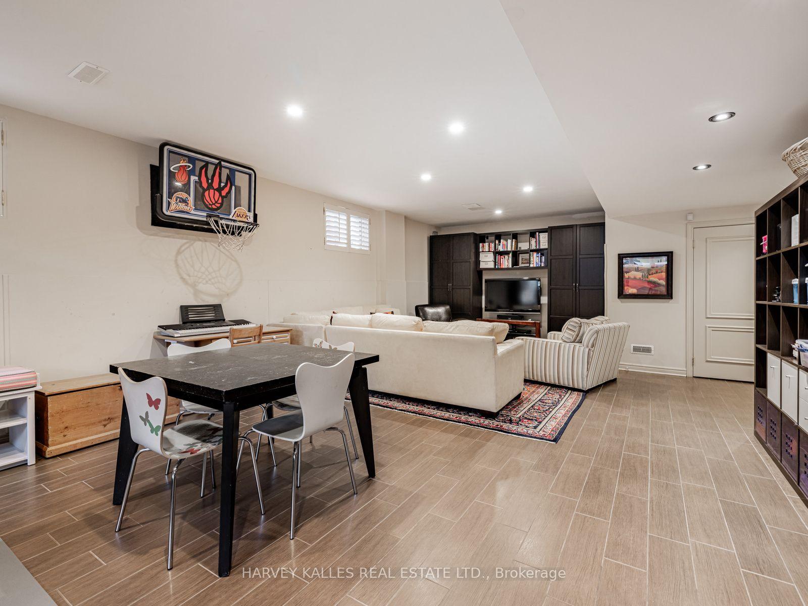 Photo 71 of 55 Viewmount Avenue, Toronto, Englemount-Lawrence — HOMEH