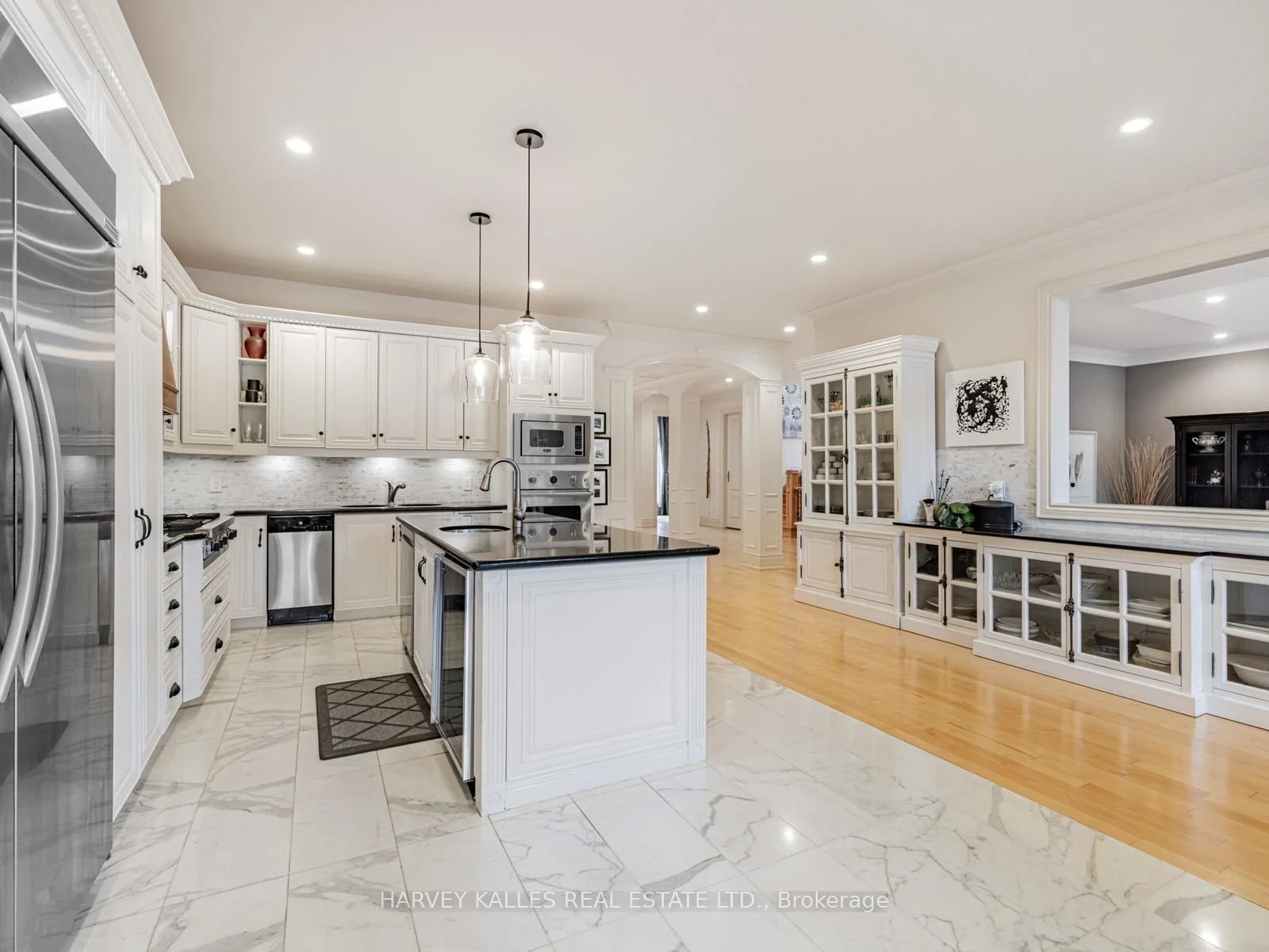 Photo 30 of 55 Viewmount Avenue, Toronto, Englemount-Lawrence — HOMEH