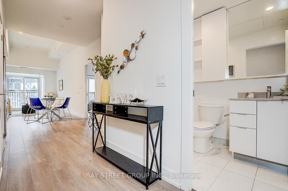 Photo 7 of Unit 201, 9 Clegg Road, Markham, Unionville — HOMEH