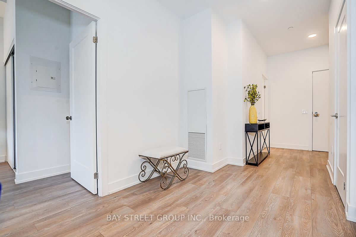 Photo 19 of Unit 201, 9 Clegg Road, Markham, Unionville — HOMEH