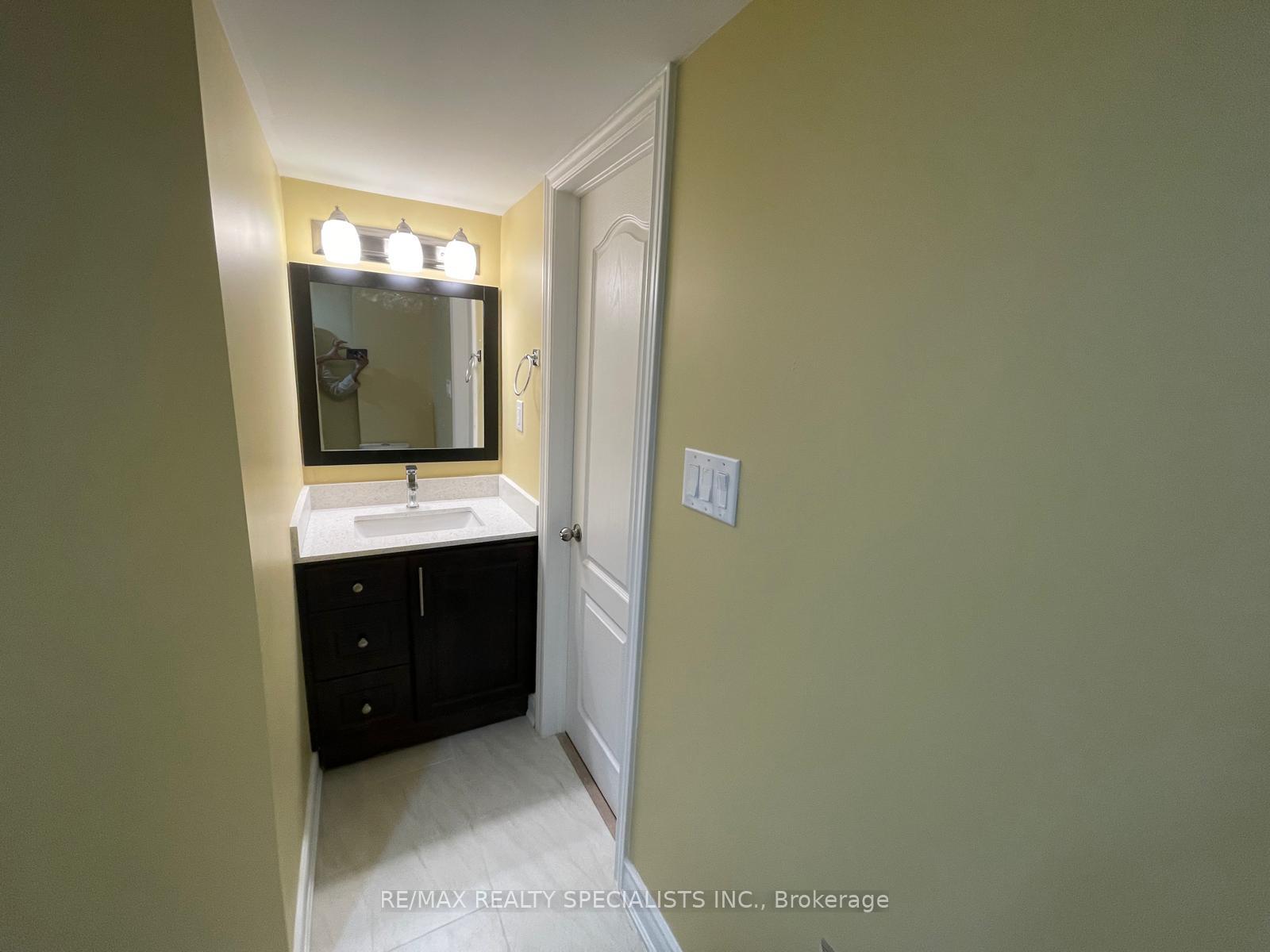 Photo 6 of Unit BSMNT, 4549 Longmoor Road, Mississauga, Central Erin Mills — HOMEH