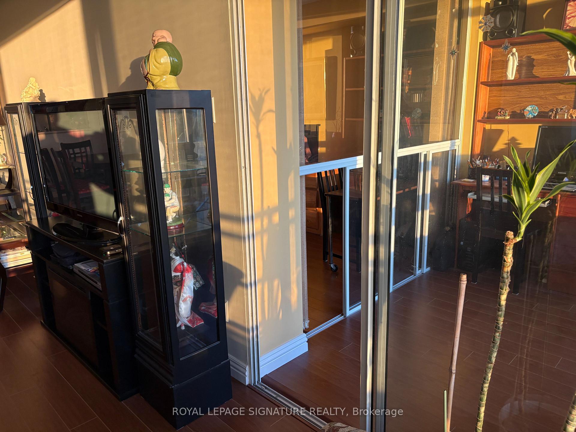 Photo 21 of Unit 607, 4727 Sheppard Avenue E, Scarborough, Agincourt South-Malvern West — HOMEH