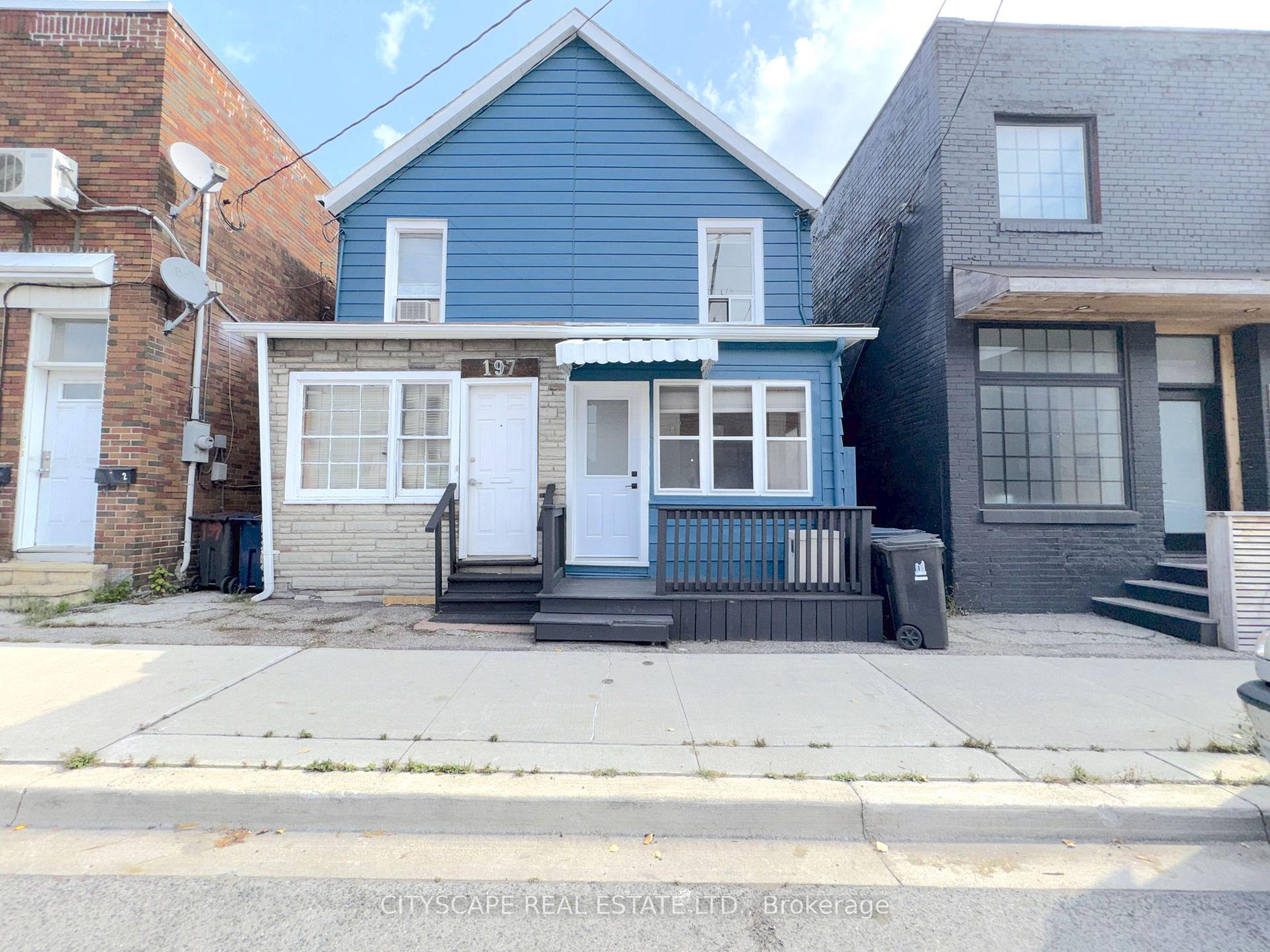 Photo of 195 Islington Avenue