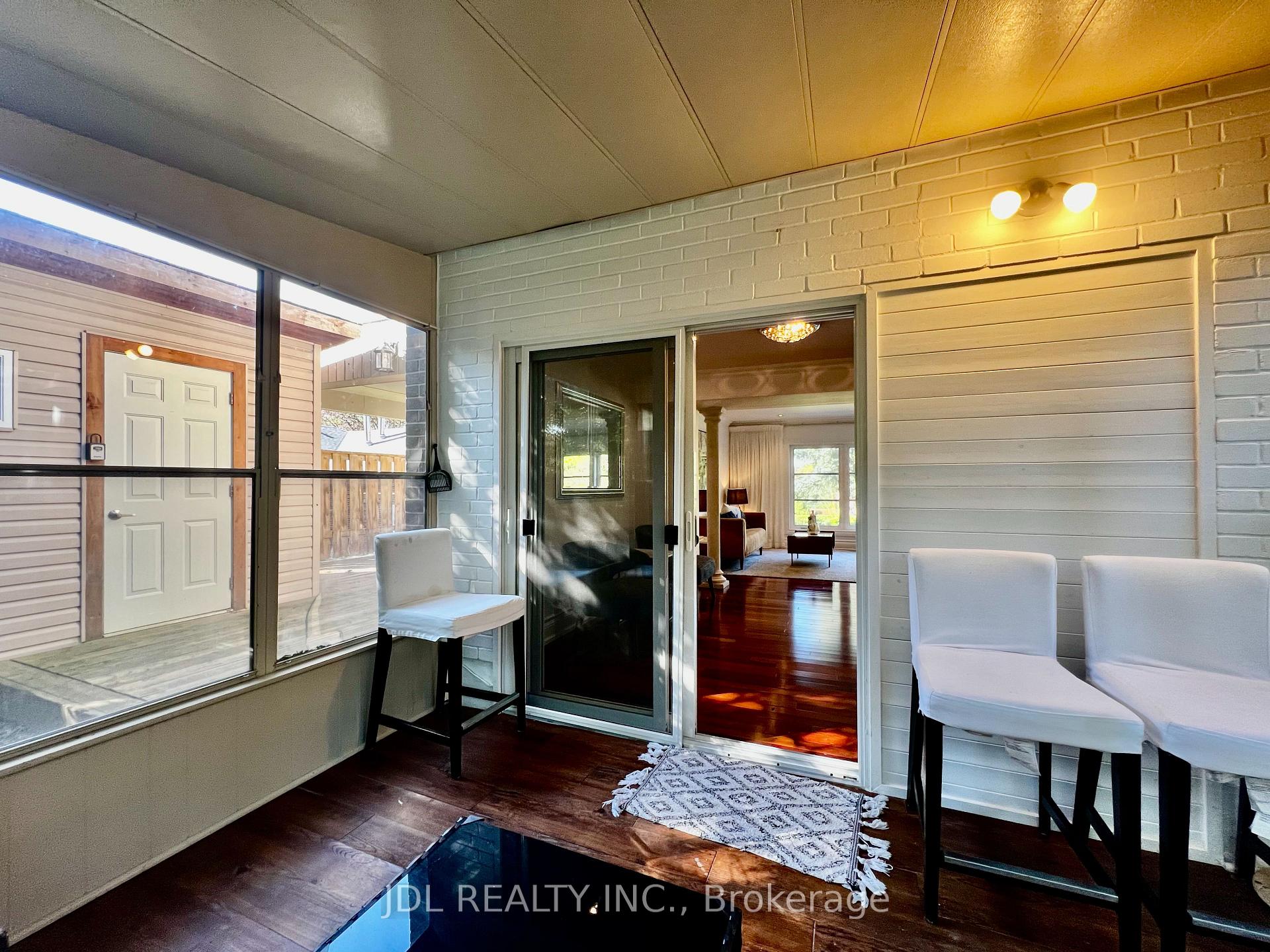 Photo 17 of 21 Rialto Drive, North York, Parkwoods-Donalda — HOMEH