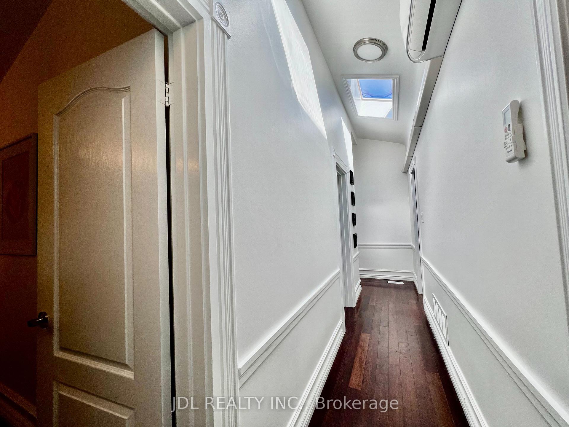 Photo 29 of 21 Rialto Drive, North York, Parkwoods-Donalda — HOMEH