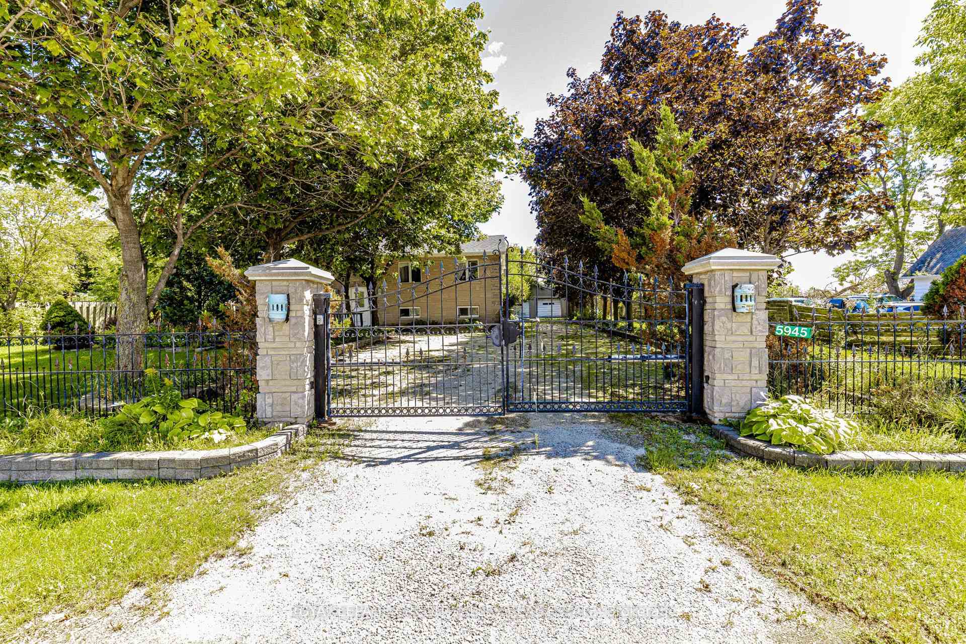 Photo 6 of 5945 King Street, Caledon, Rural Caledon — HOMEH