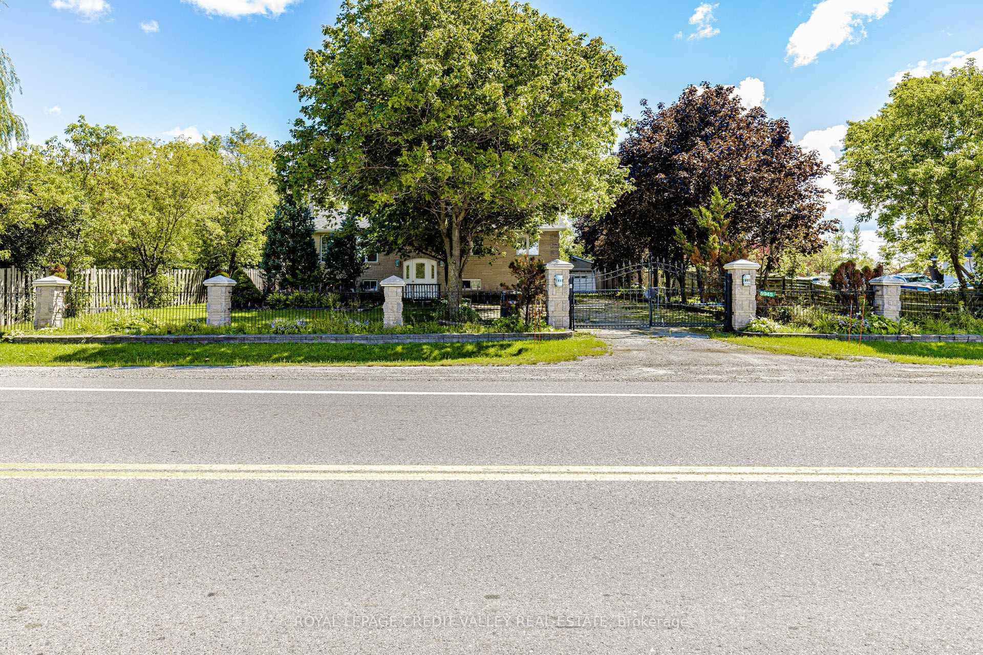 Photo 7 of 5945 King Street, Caledon, Rural Caledon — HOMEH