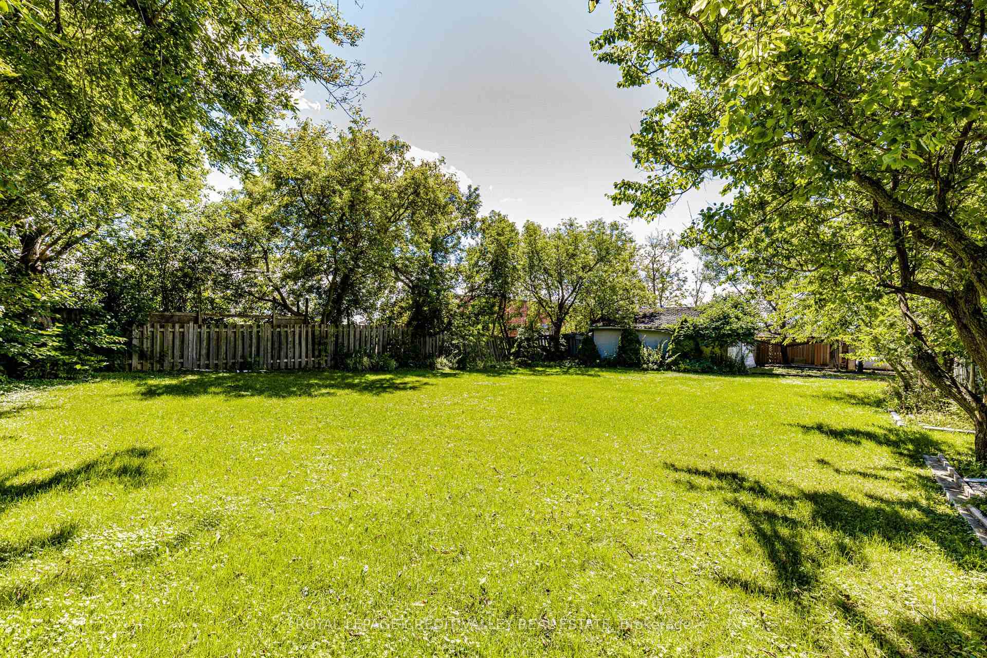 Photo 35 of 5945 King Street, Caledon, Rural Caledon — HOMEH