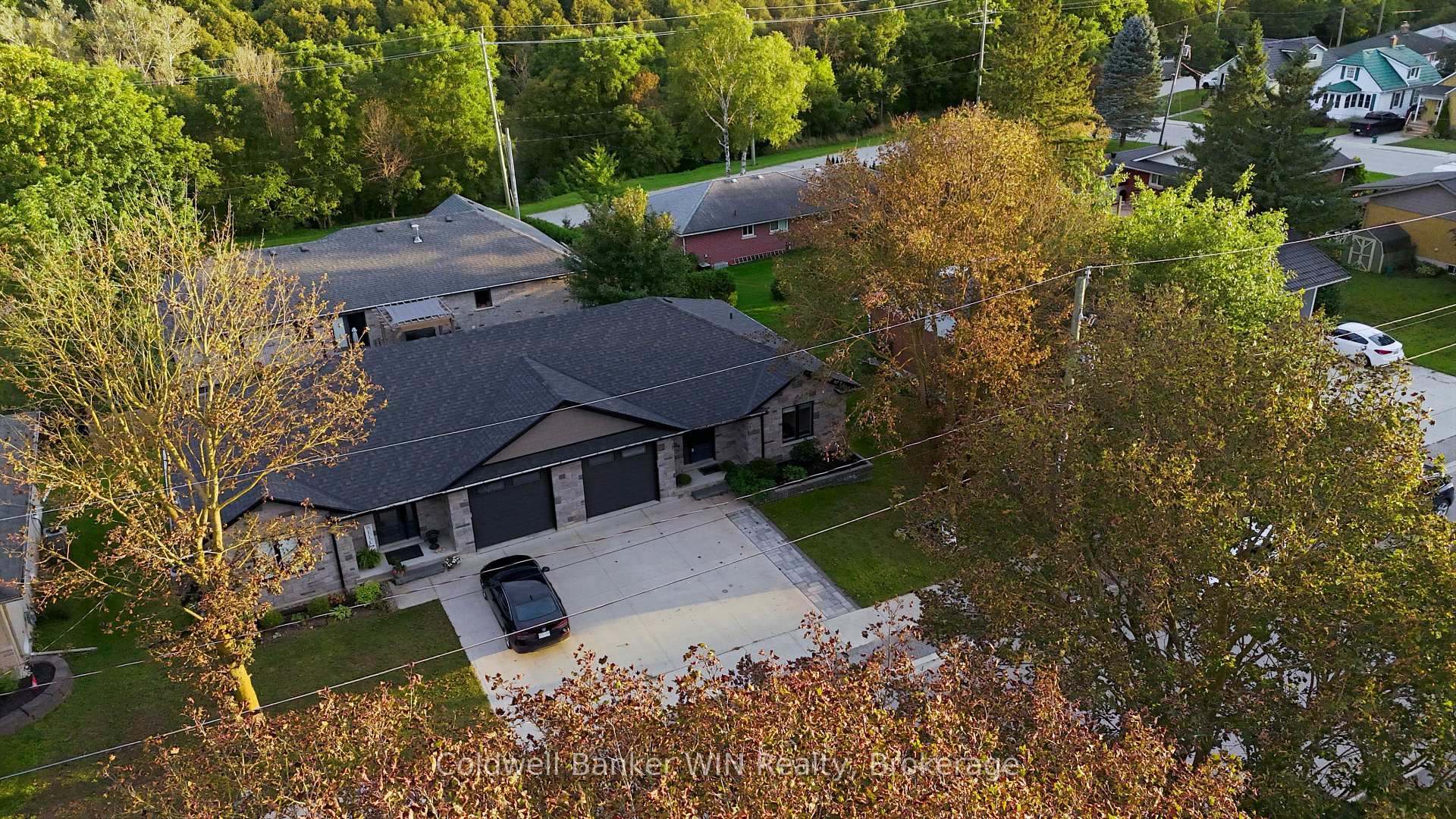 Photo 4 of 172 Miller Street, Wellington North, Mount Forest — HOMEH