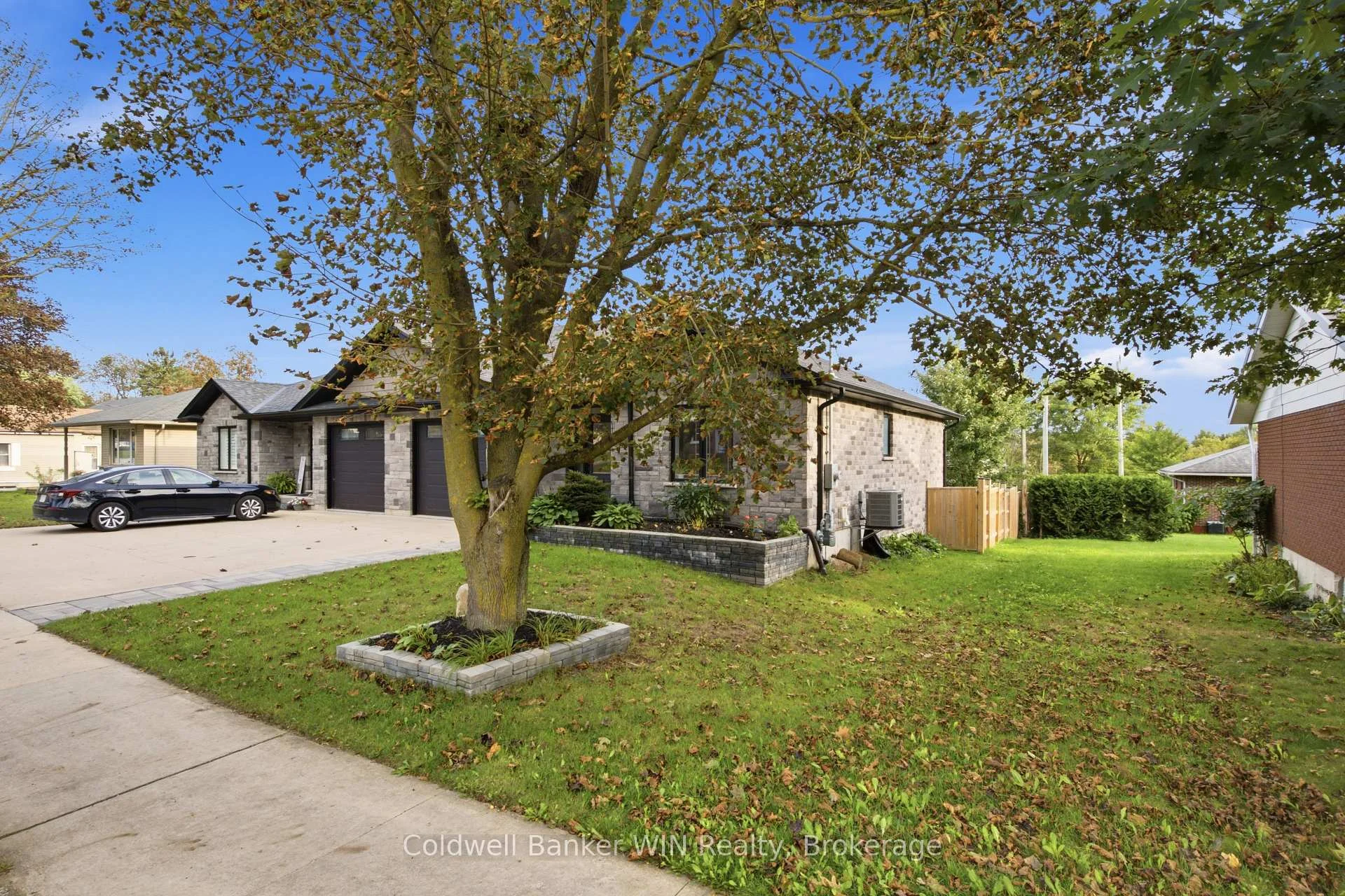 Photo 5 of 172 Miller Street, Wellington North, Mount Forest — HOMEH