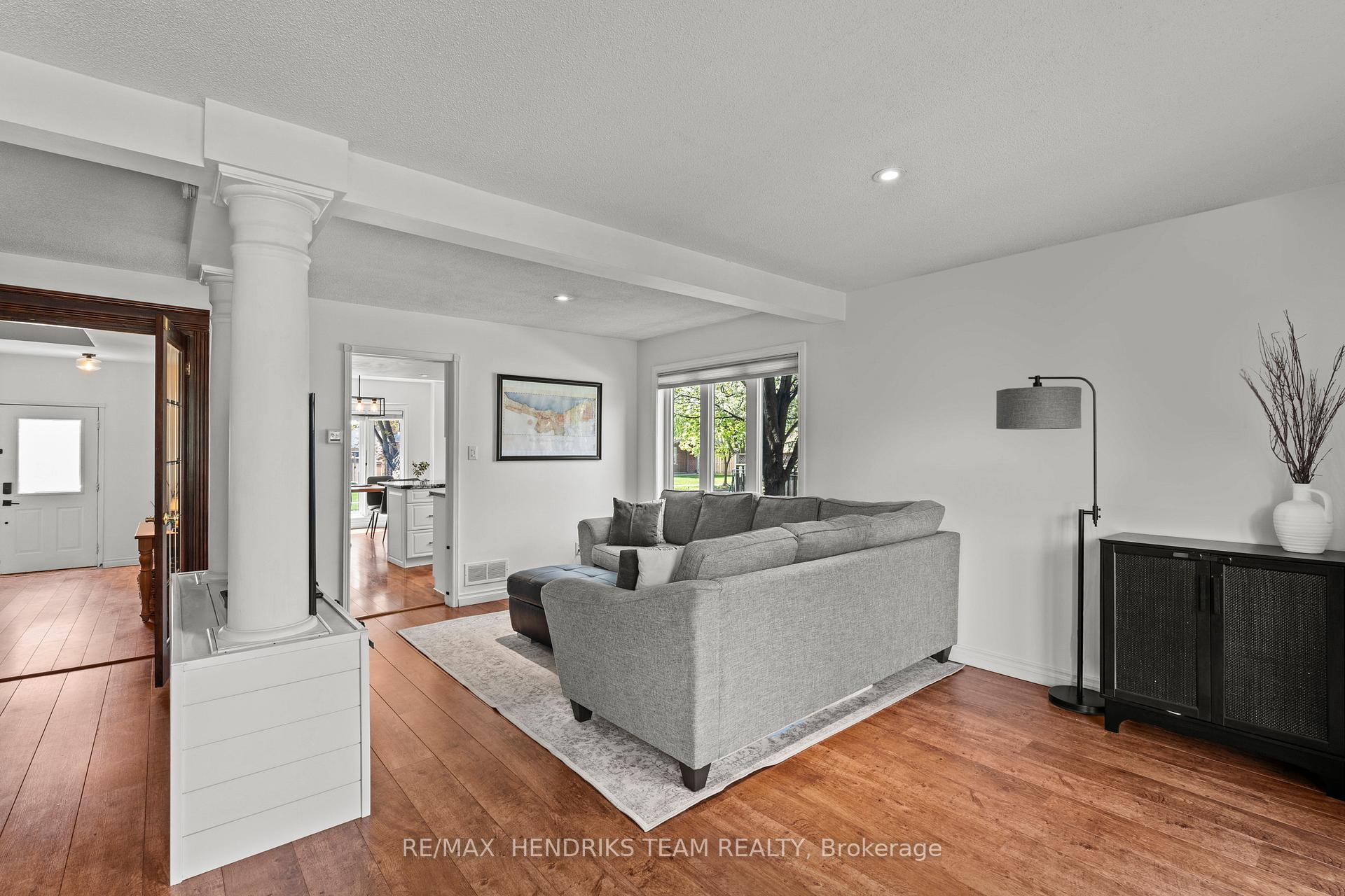 Photo 9 of 5 Harbour Drive, Hamilton, Lakeshore — HOMEH