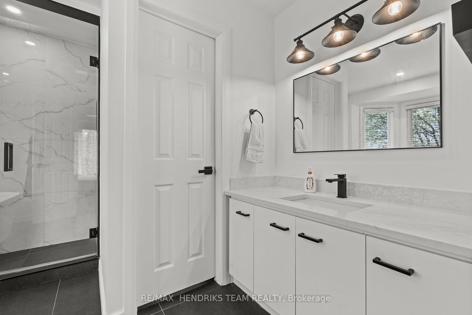 Photo 22 of 5 Harbour Drive, Hamilton, Lakeshore — HOMEH