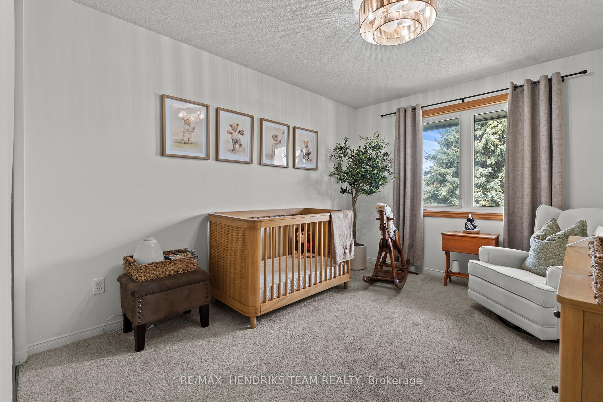 Photo 25 of 5 Harbour Drive, Hamilton, Lakeshore — HOMEH