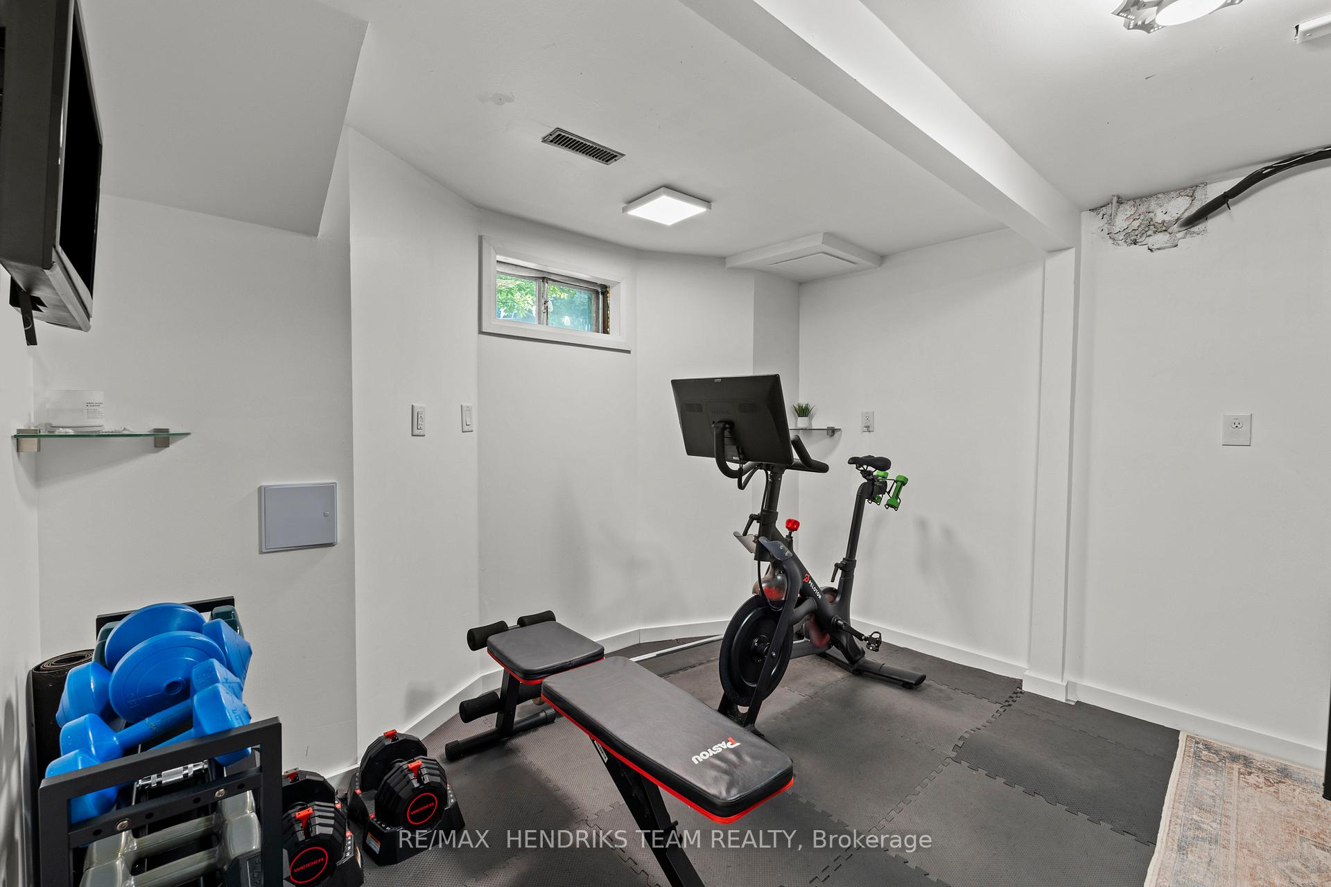 Photo 31 of 5 Harbour Drive, Hamilton, Lakeshore — HOMEH
