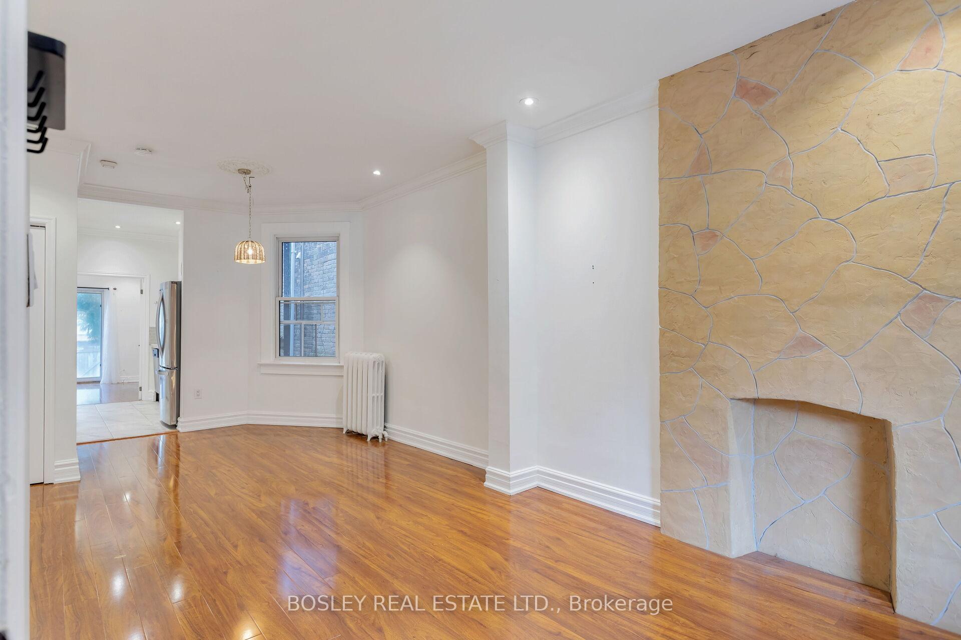 Photo 6 of 123 Seaton Street, Toronto, Moss Park — HOMEH
