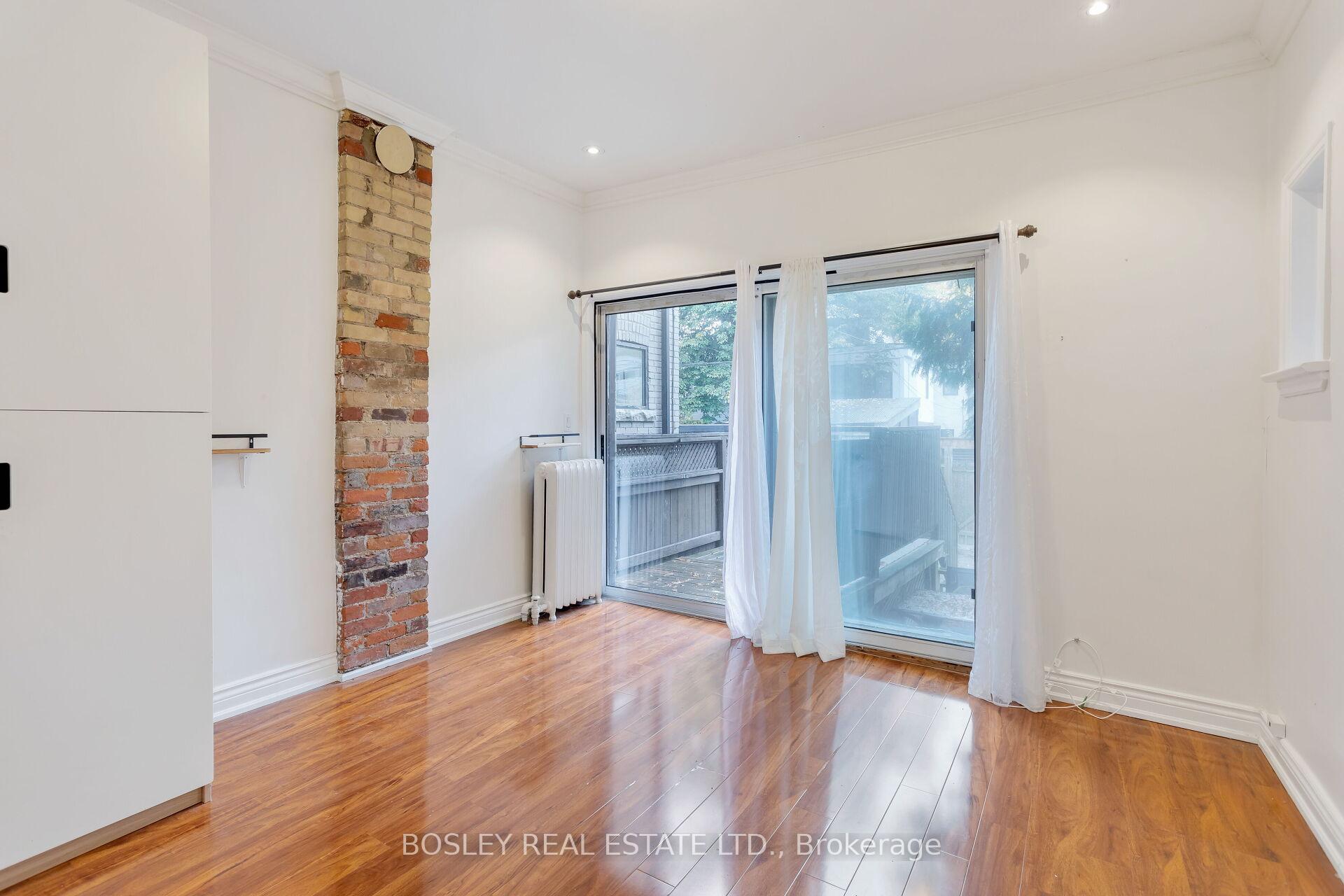 Photo 14 of 123 Seaton Street, Toronto, Moss Park — HOMEH