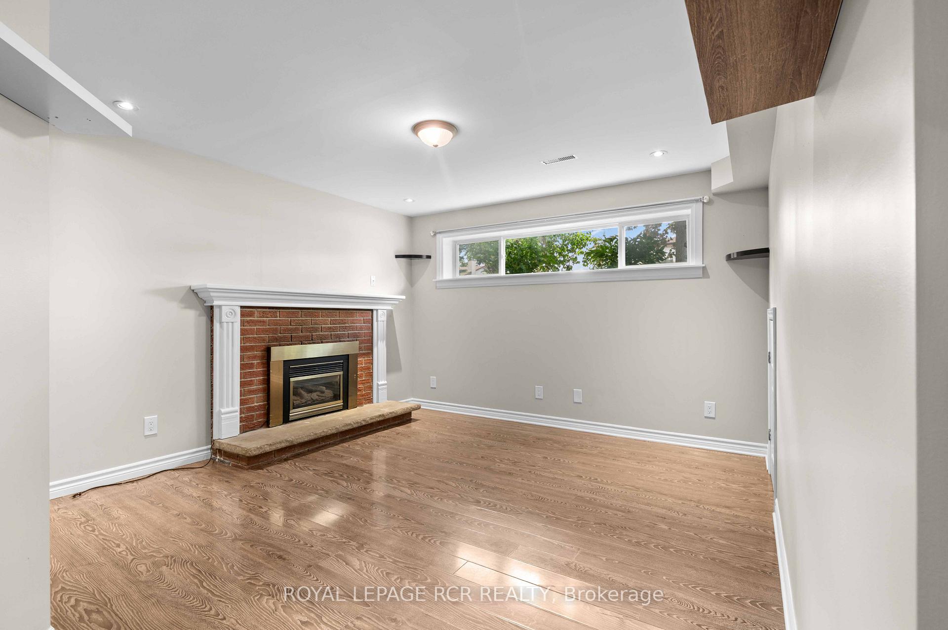 Photo 15 of 94 Morgandale Crescent, Orangeville — HOMEH