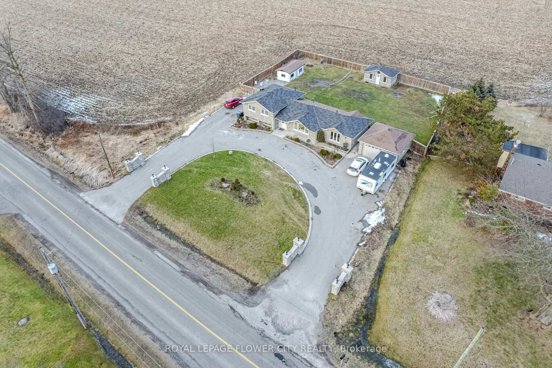 Photo 4 of 12821 Heritage Road, Caledon, Rural Caledon — HOMEH