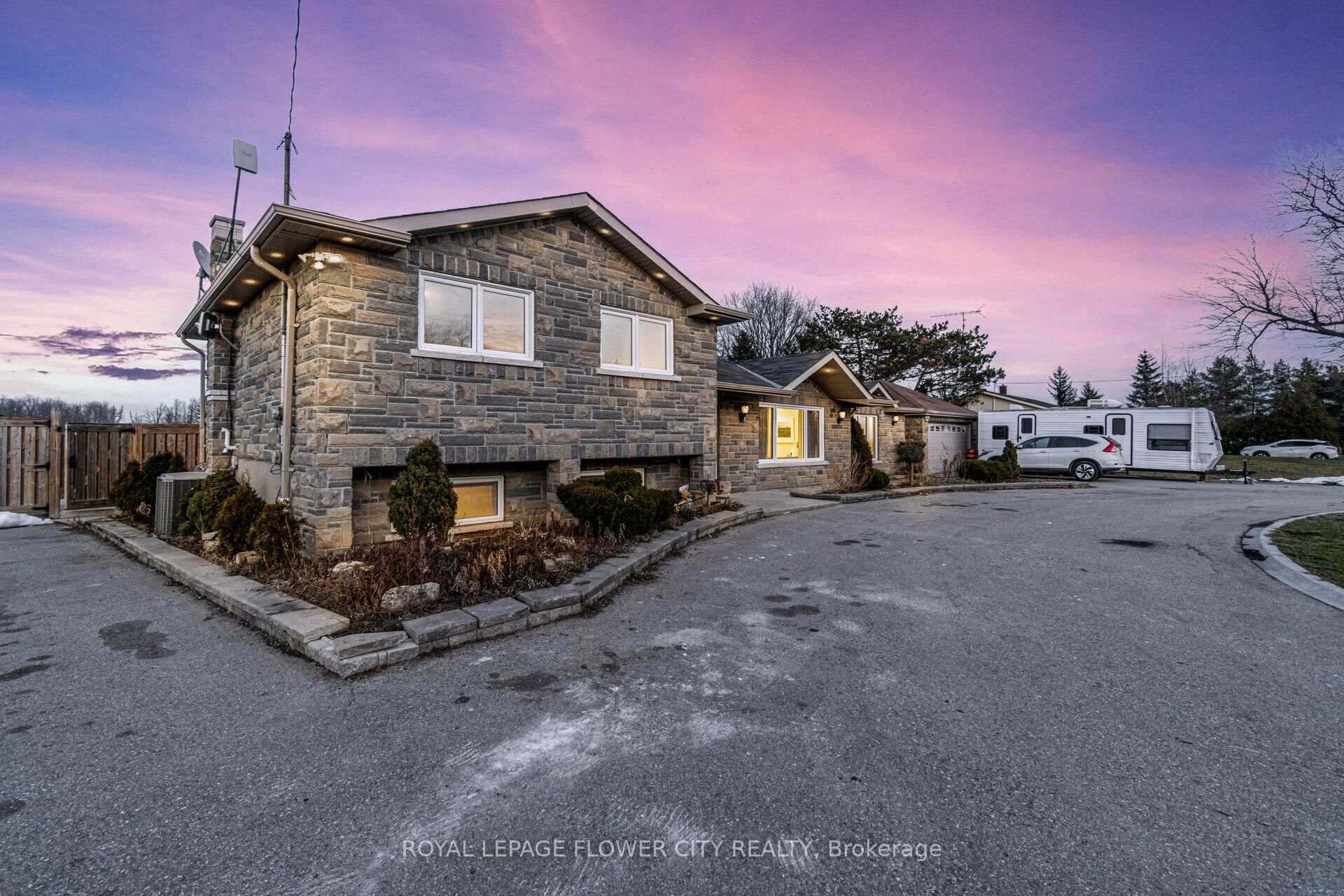 Photo 12 of 12821 Heritage Road, Caledon, Rural Caledon — HOMEH