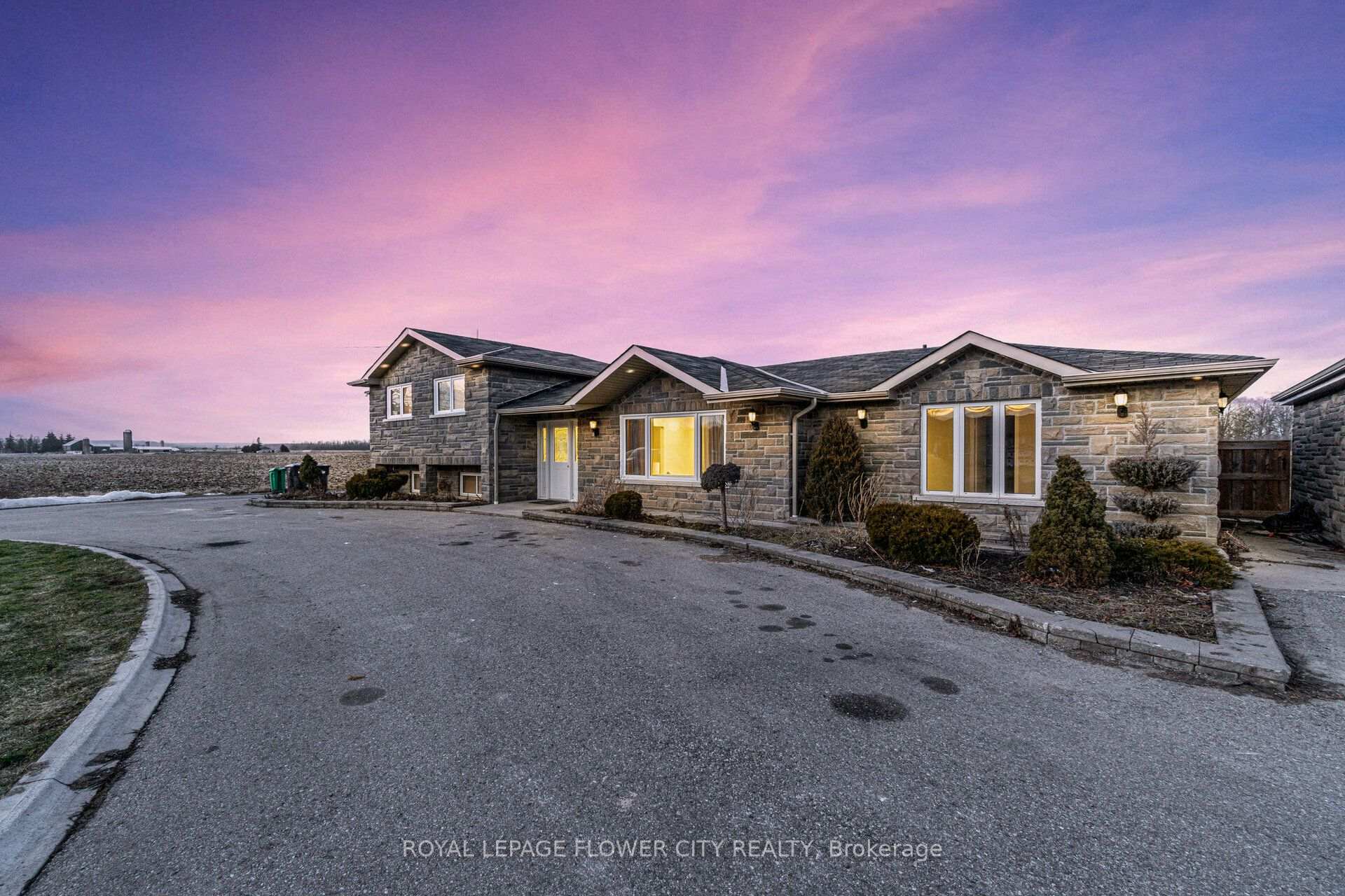 Photo 13 of 12821 Heritage Road, Caledon, Rural Caledon — HOMEH