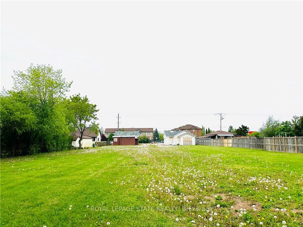 Photo 6 of 148 Green Road, Hamilton, Stoney Creek — HOMEH