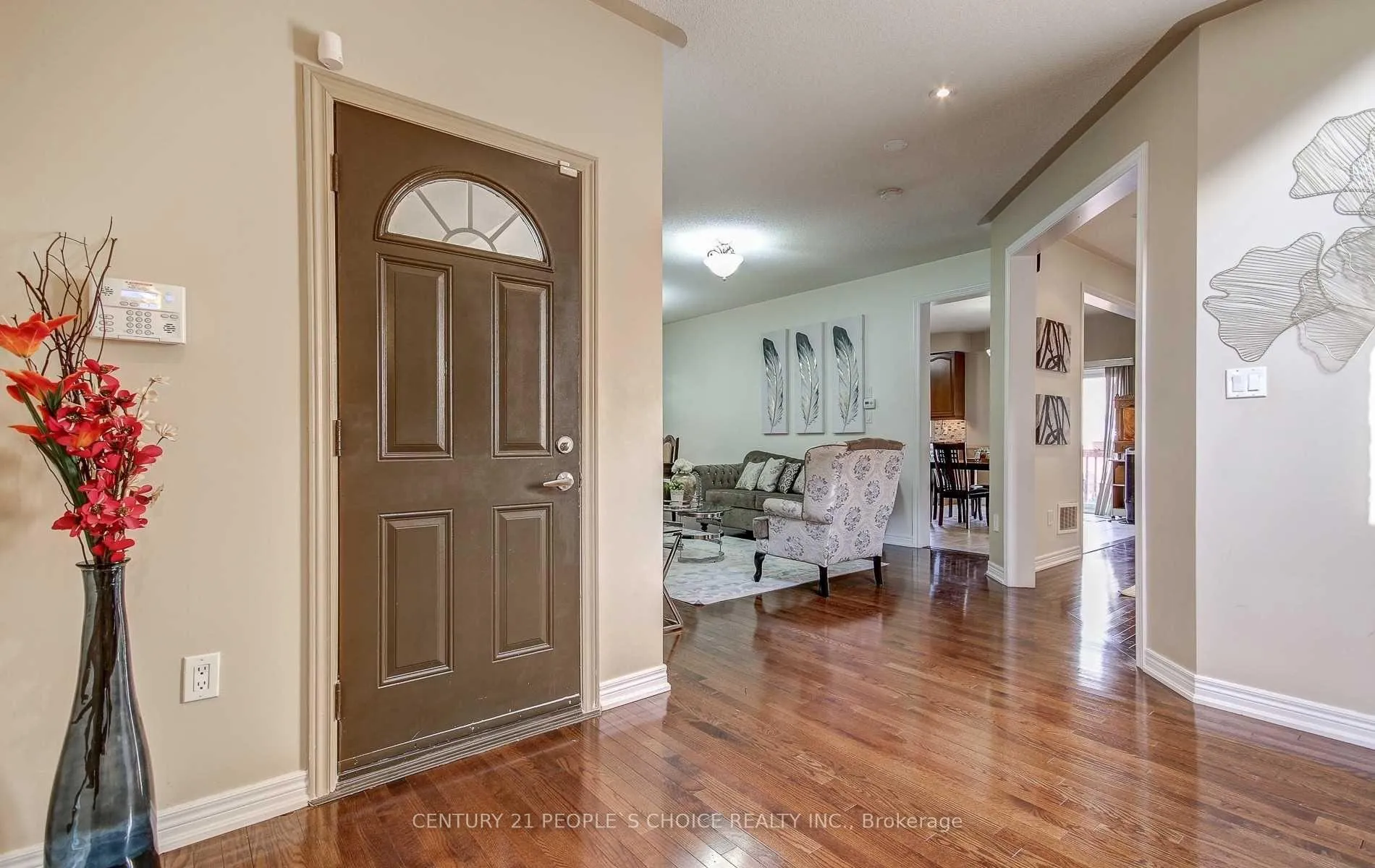 Photo 2 of Unit Upper, 3 Seastar Road, Brampton, Bram West — HOMEH