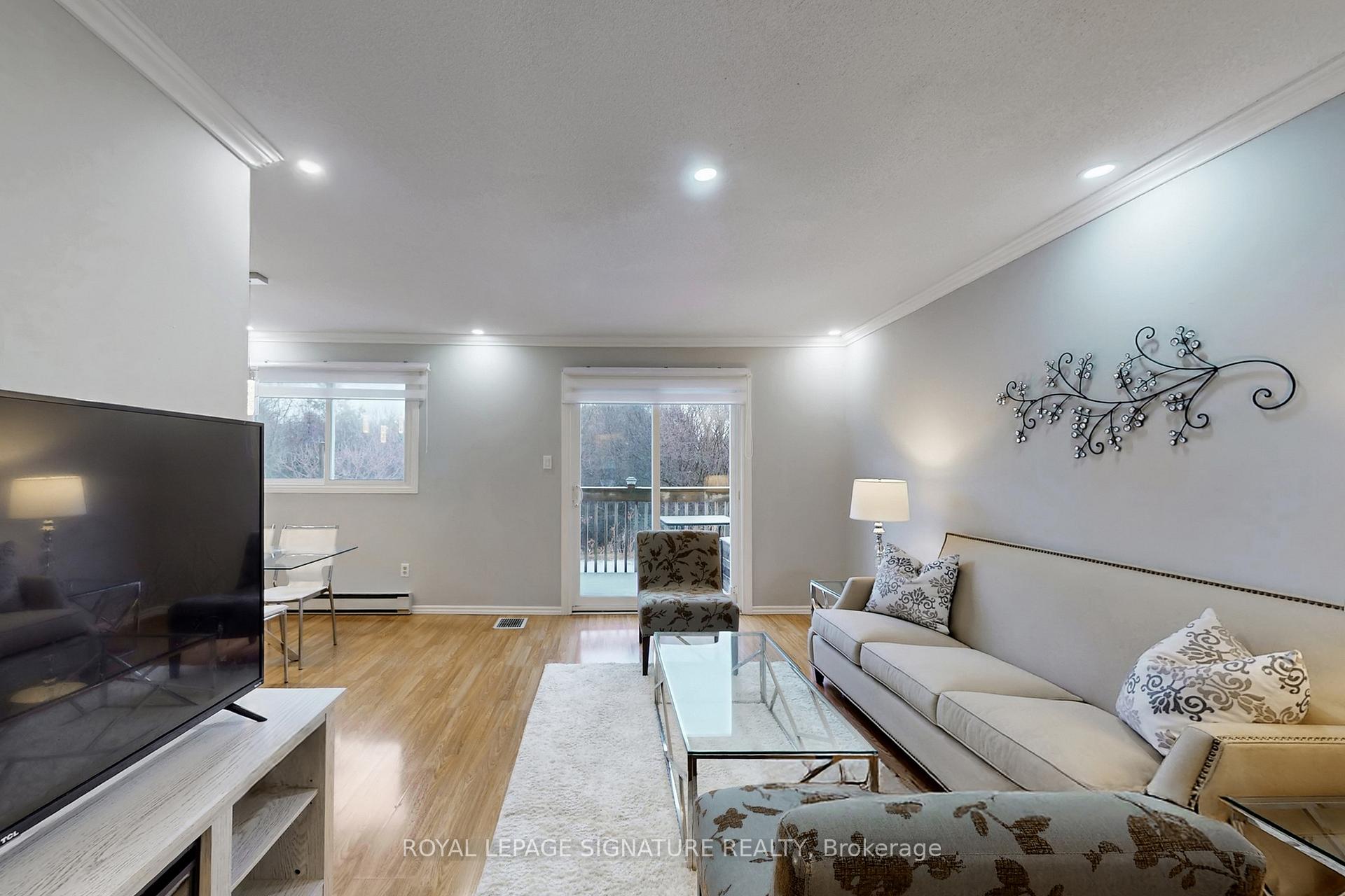 Photo 8 of Unit 76, 700 Harmony Road N, Oshawa, Pinecrest — HOMEH