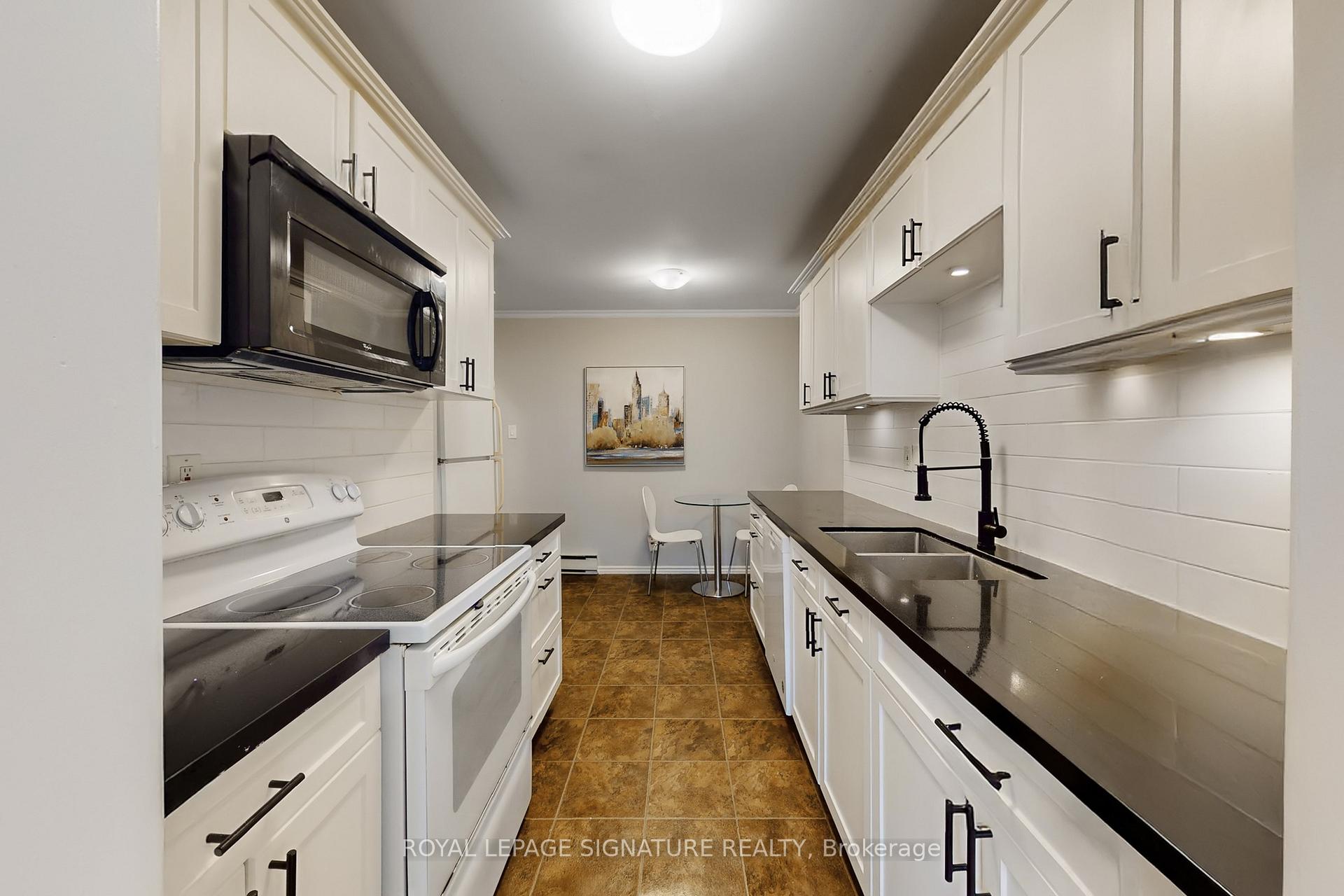 Photo 13 of Unit 76, 700 Harmony Road N, Oshawa, Pinecrest — HOMEH