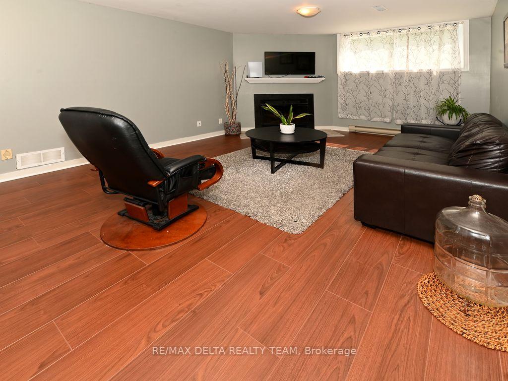 Photo 21 of Unit 28, 6159 Heritage Park Crescent, Ottawa, Chapel Hill — HOMEH