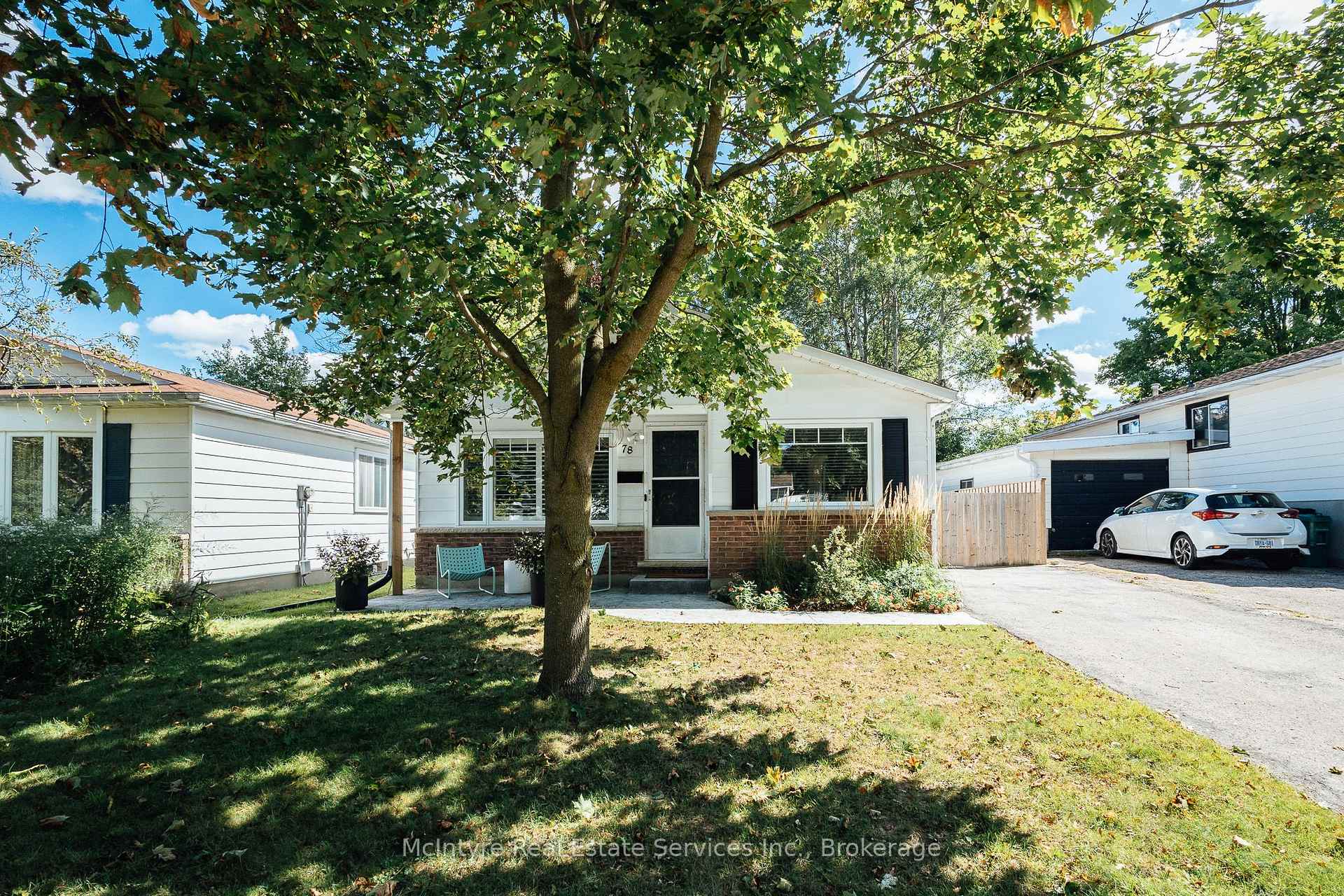 Photo 1 of 78 Helene Crescent, Waterloo, Beechwood — HOMEH