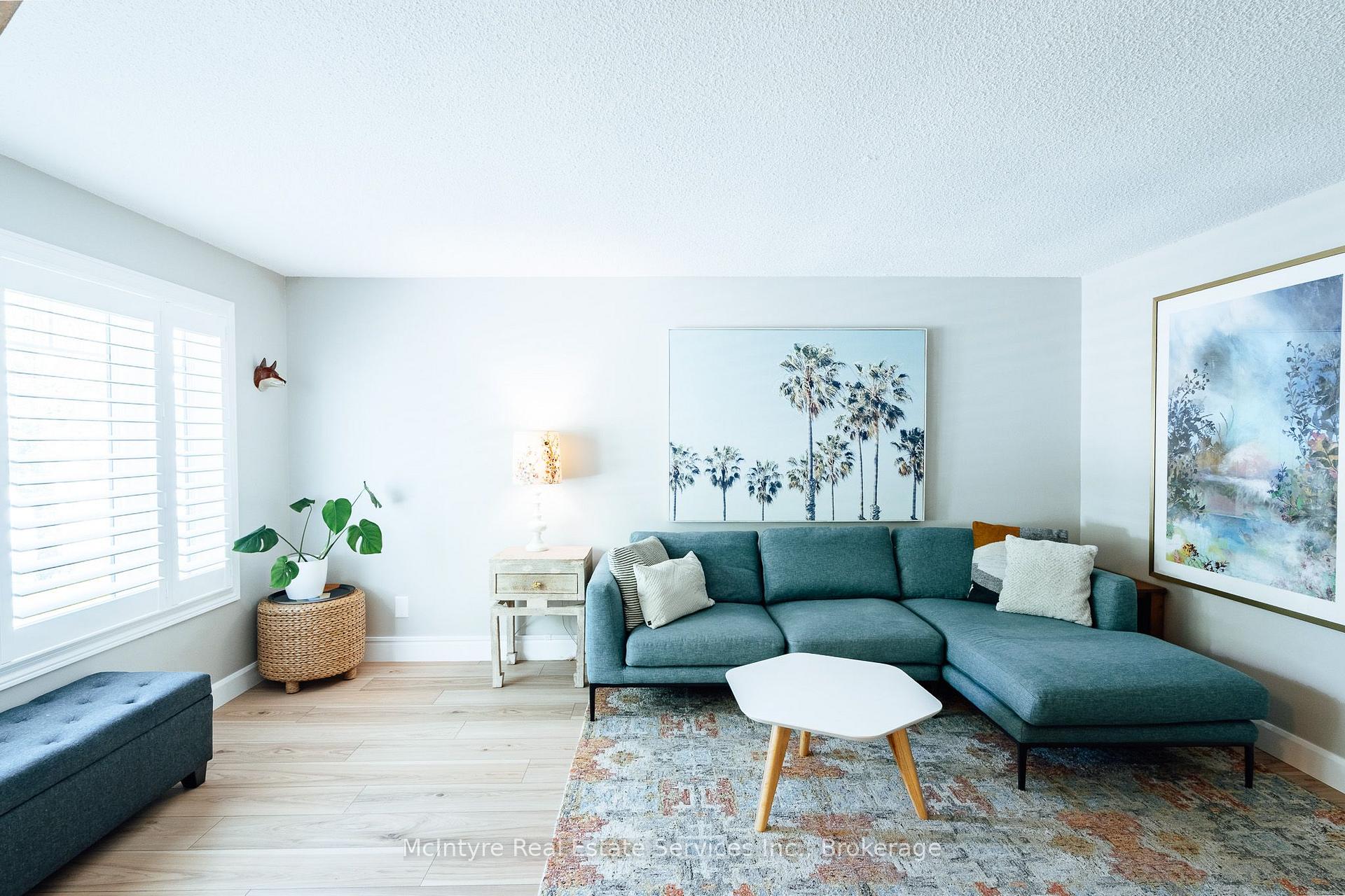 Photo 9 of 78 Helene Crescent, Waterloo, Beechwood — HOMEH
