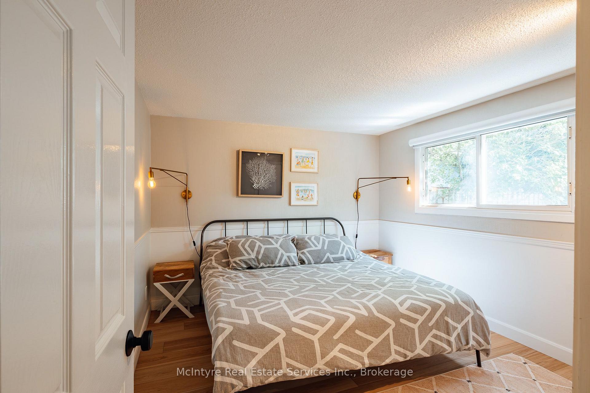 Photo 20 of 78 Helene Crescent, Waterloo, Beechwood — HOMEH