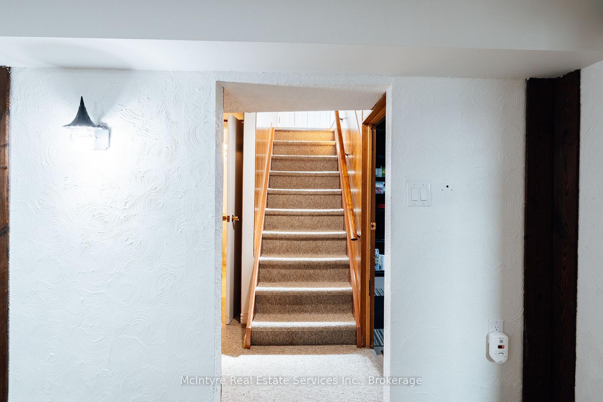 Photo 29 of 78 Helene Crescent, Waterloo, Beechwood — HOMEH