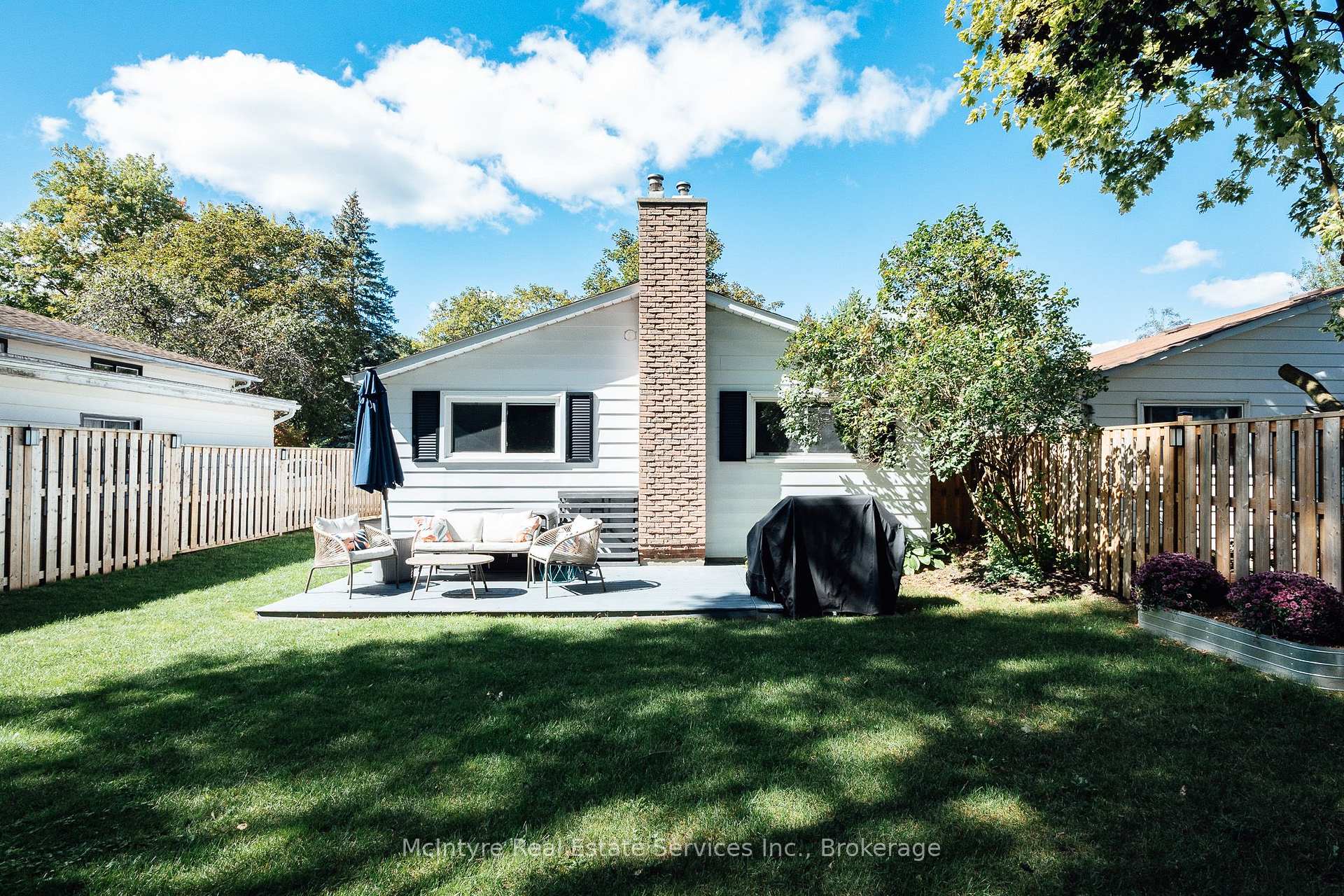 Photo 44 of 78 Helene Crescent, Waterloo, Beechwood — HOMEH