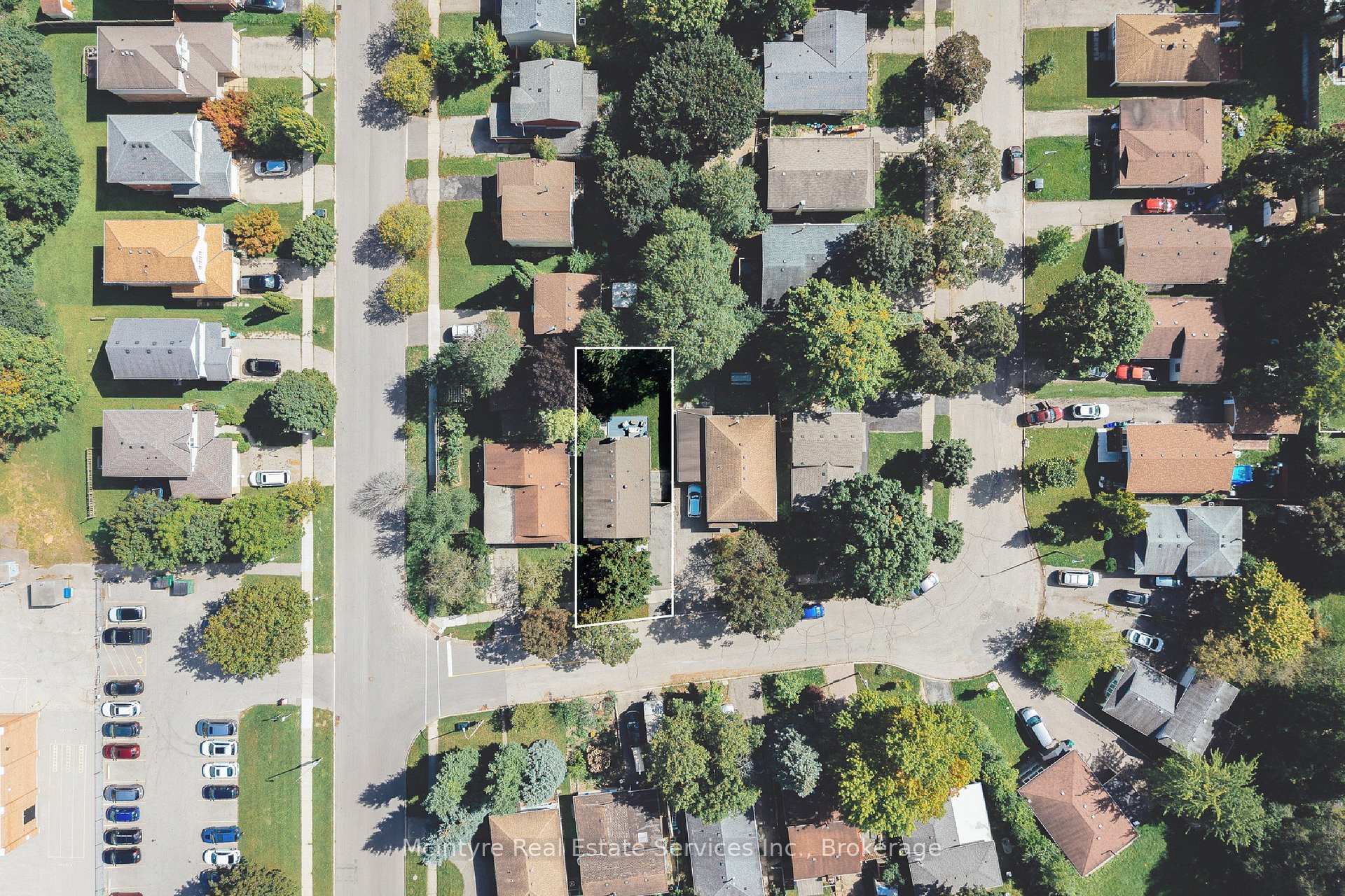 Photo 46 of 78 Helene Crescent, Waterloo, Beechwood — HOMEH