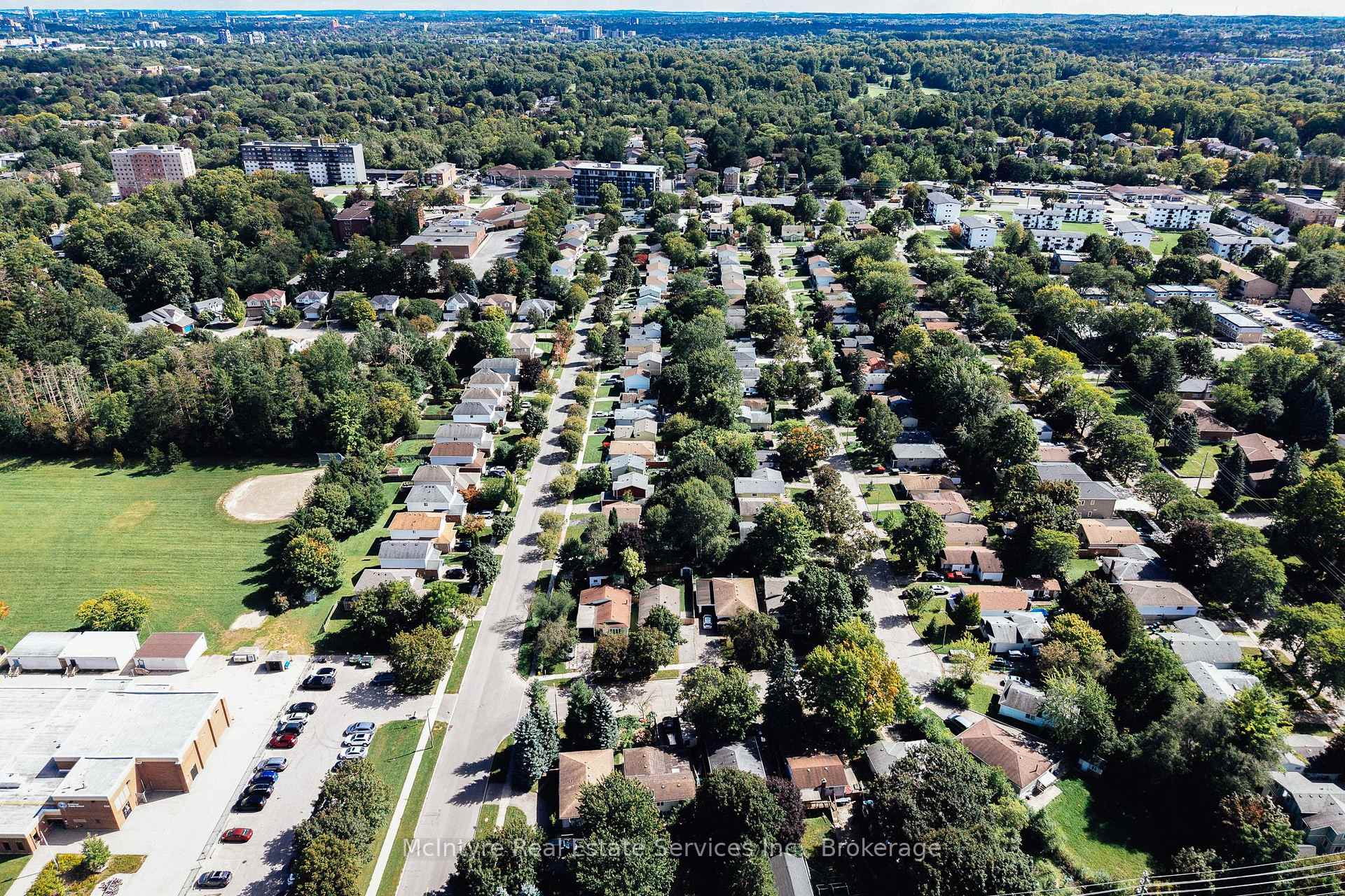 Photo 47 of 78 Helene Crescent, Waterloo, Beechwood — HOMEH