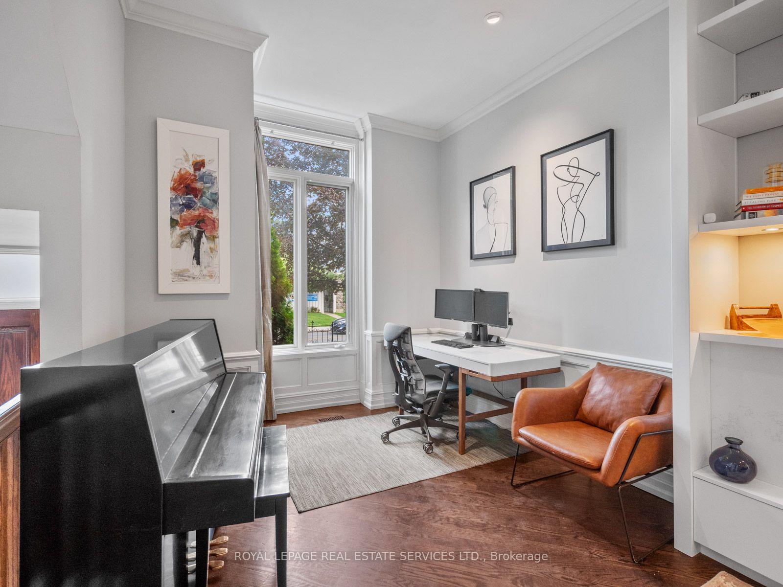 Photo 4 of Unit 4, 276 Spadina Road, Toronto, Casa Loma — HOMEH