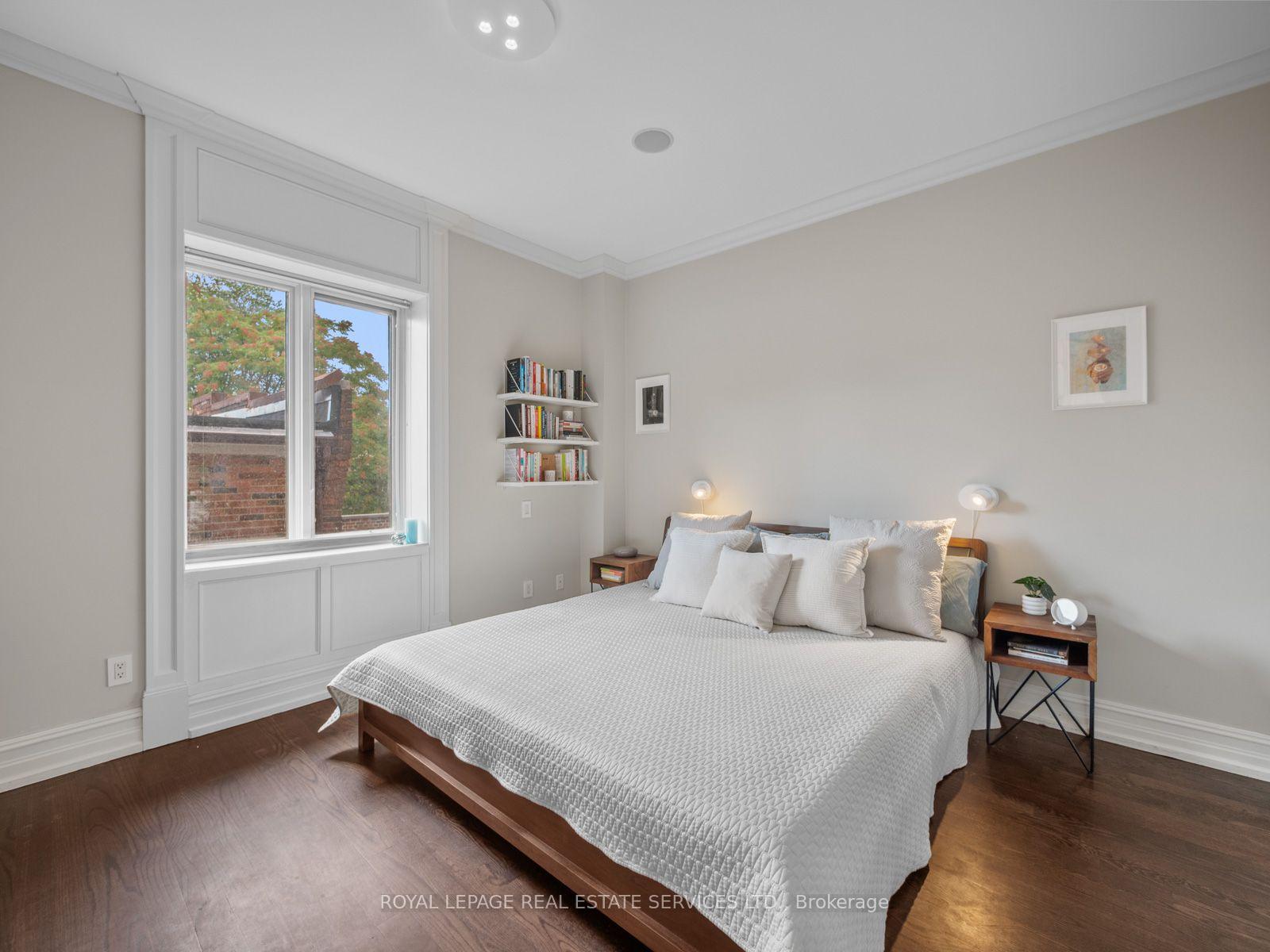 Photo 10 of Unit 4, 276 Spadina Road, Toronto, Casa Loma — HOMEH