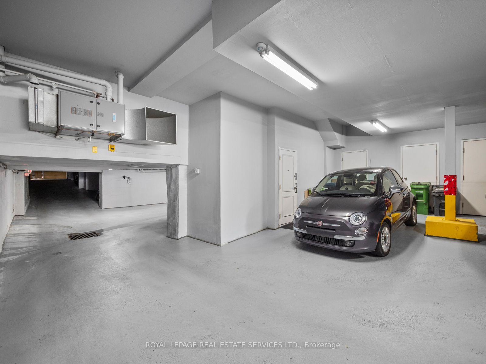 Photo 33 of Unit 4, 276 Spadina Road, Toronto, Casa Loma — HOMEH