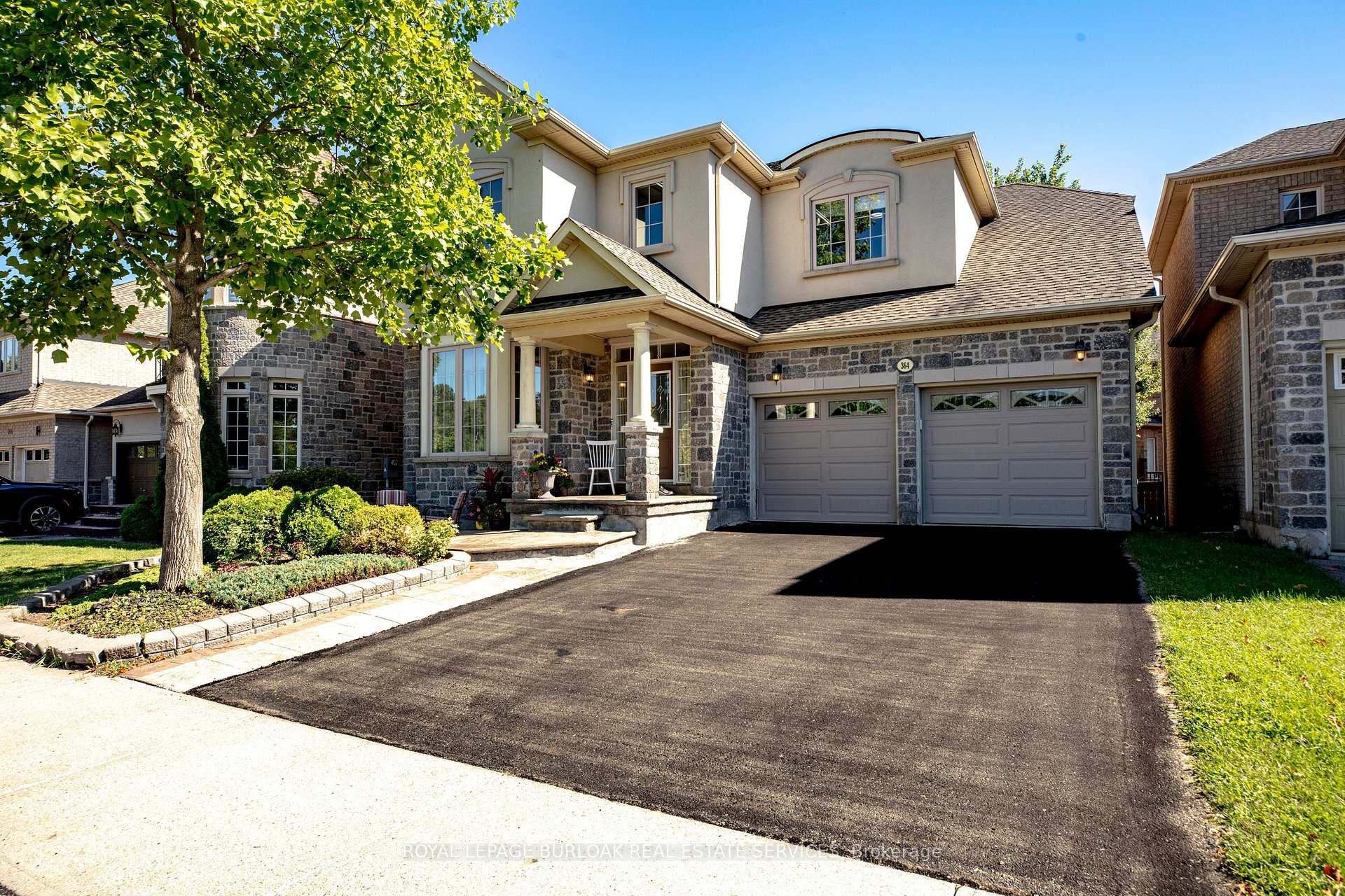 Photo 2 of 364 Nautical Boulevard, Oakville, Bronte — HOMEH