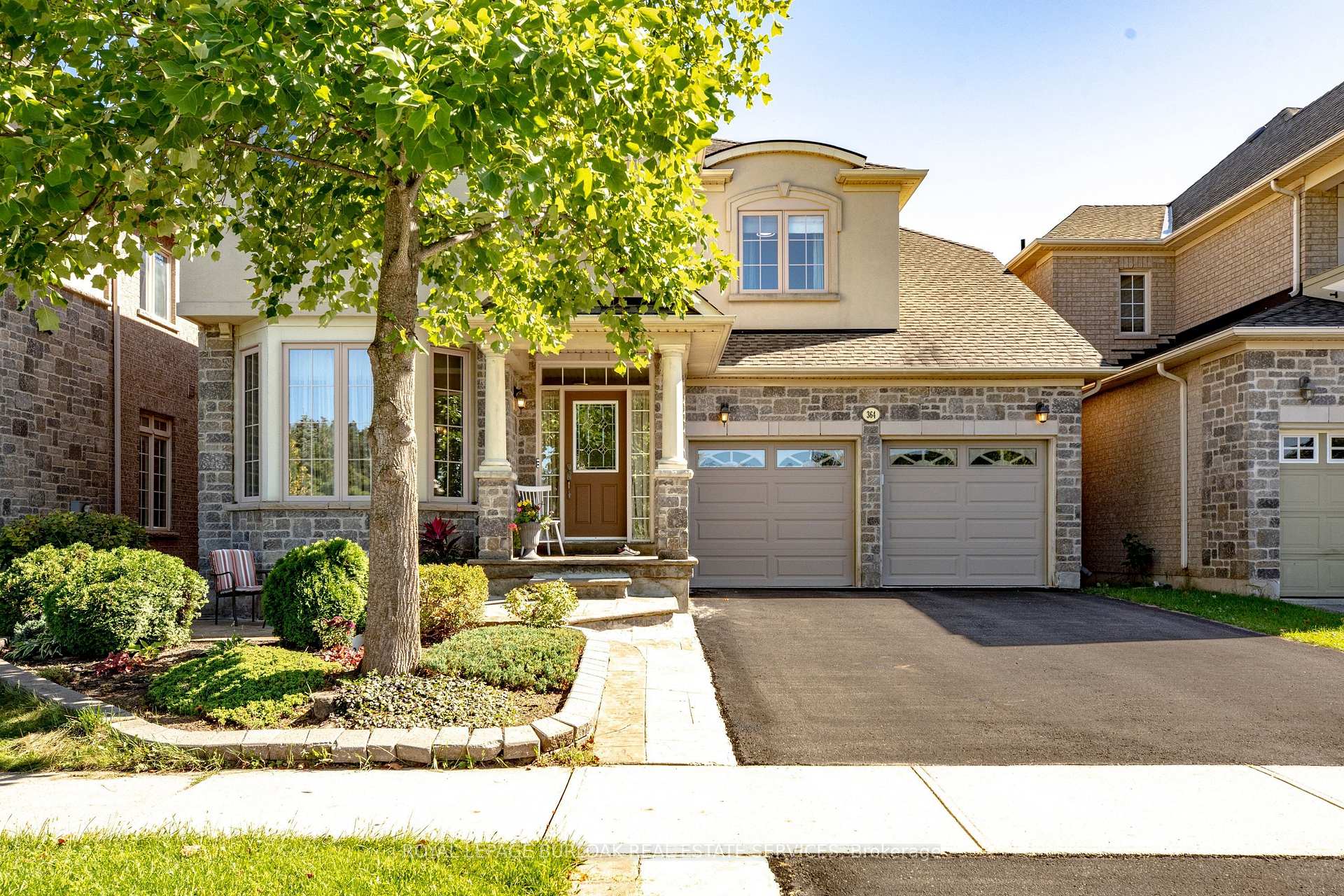 Photo 4 of 364 Nautical Boulevard, Oakville, Bronte — HOMEH