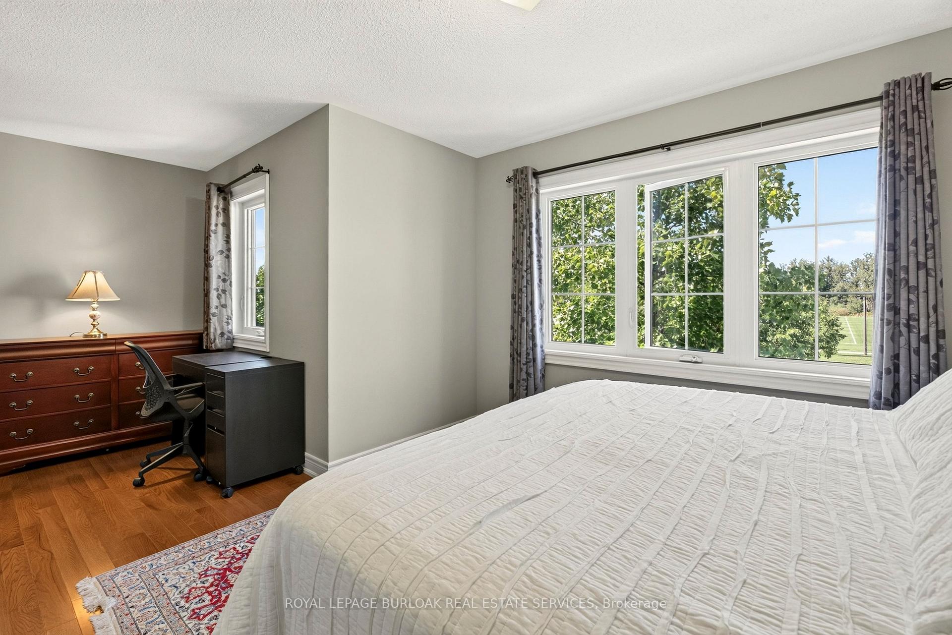 Photo 32 of 364 Nautical Boulevard, Oakville, Bronte — HOMEH