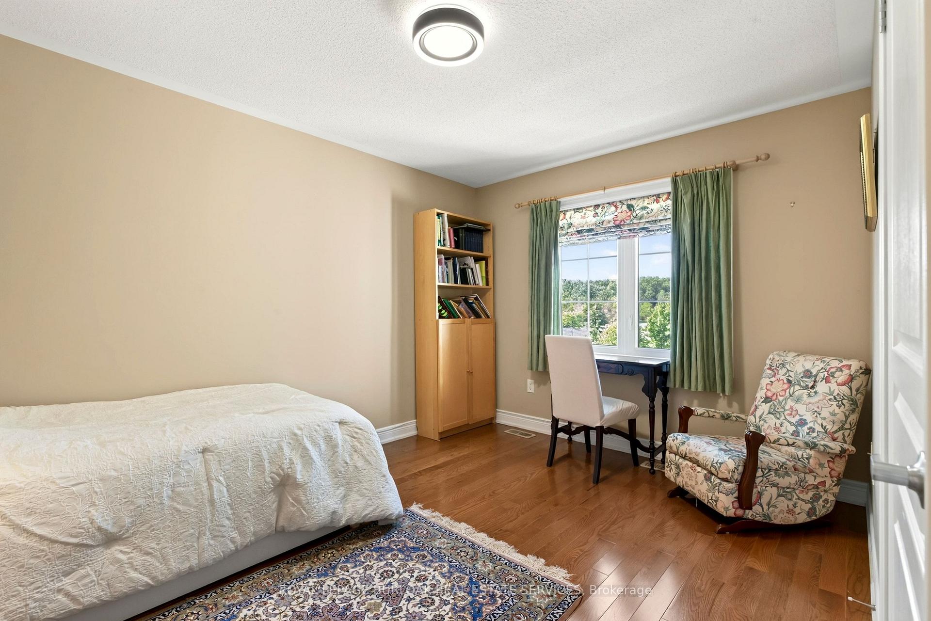 Photo 34 of 364 Nautical Boulevard, Oakville, Bronte — HOMEH