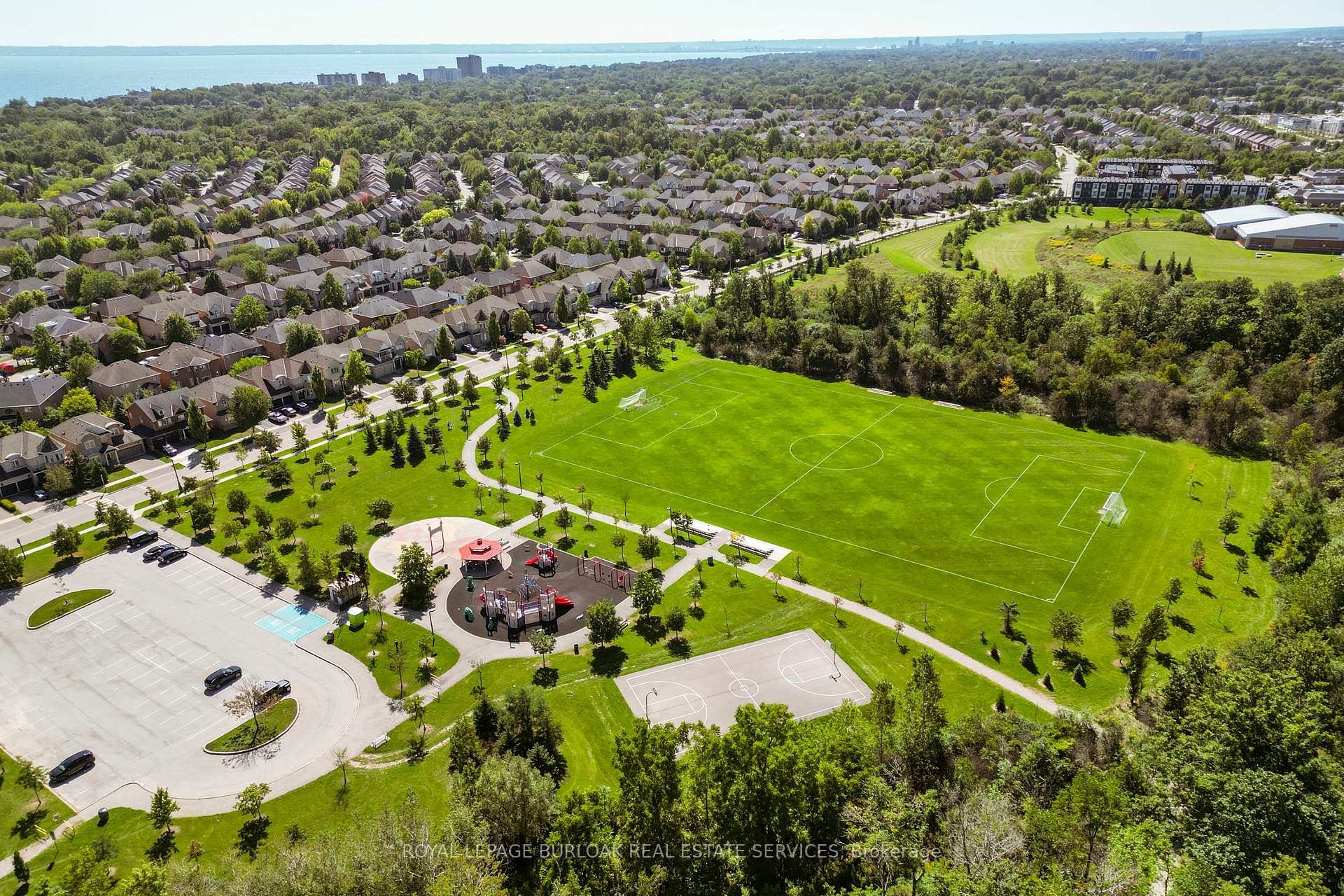 Photo 47 of 364 Nautical Boulevard, Oakville, Bronte — HOMEH
