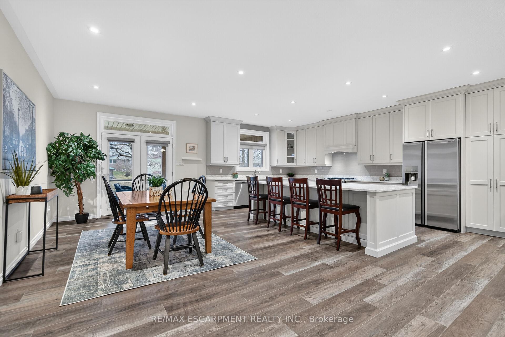 Photo 9 of 31 Sycamore Drive, Norfolk, Port Dover — HOMEH