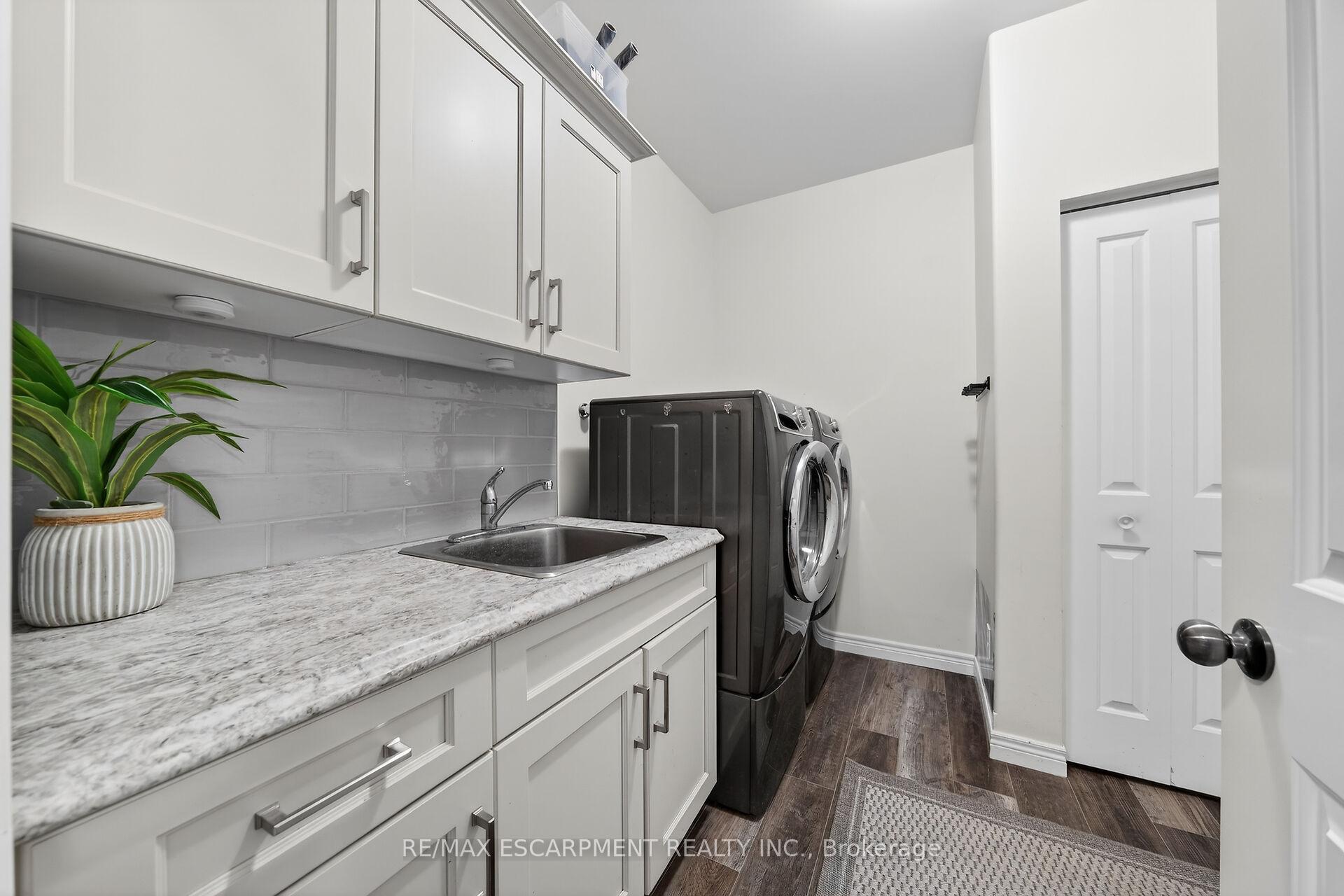 Photo 19 of 31 Sycamore Drive, Norfolk, Port Dover — HOMEH