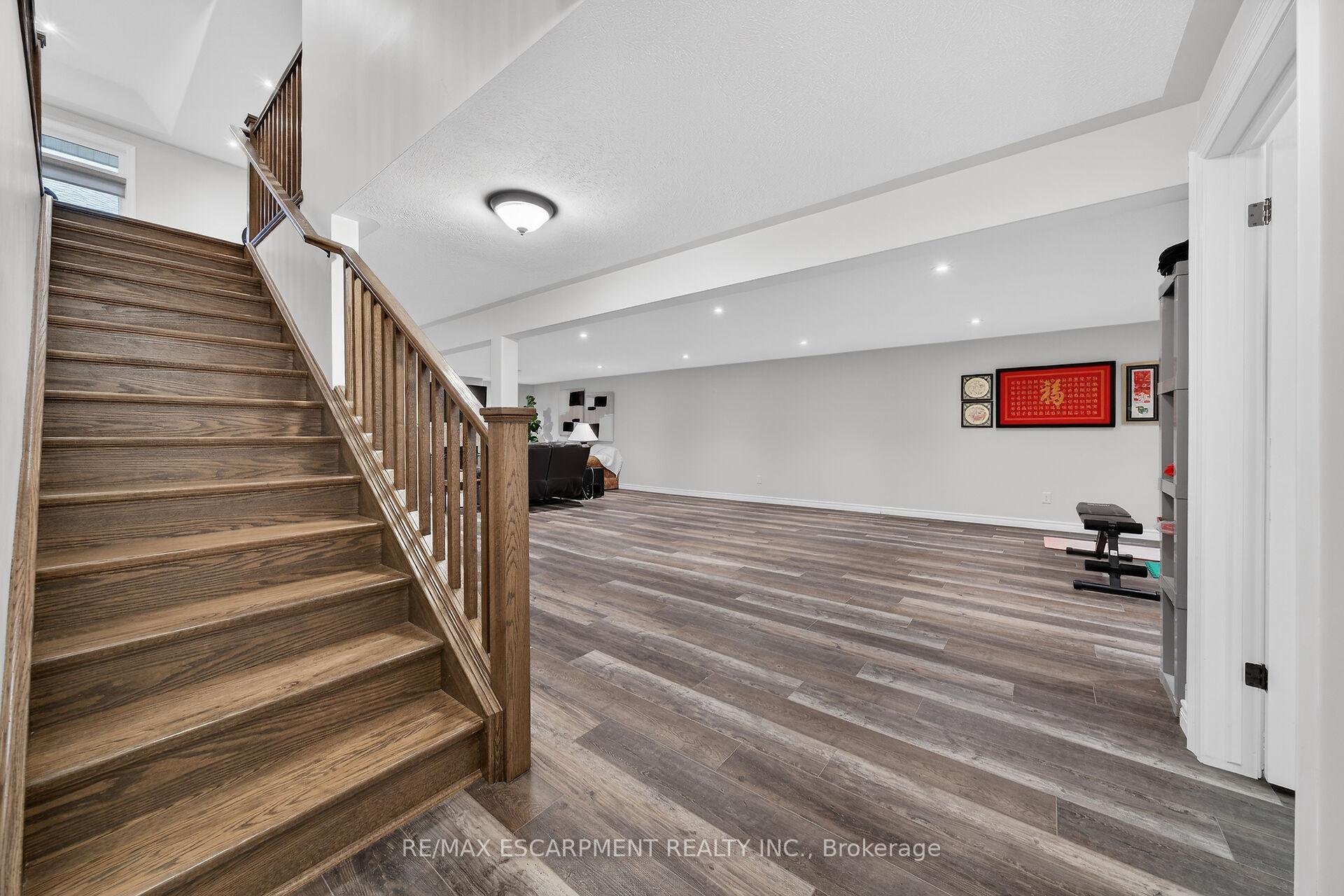 Photo 28 of 31 Sycamore Drive, Norfolk, Port Dover — HOMEH